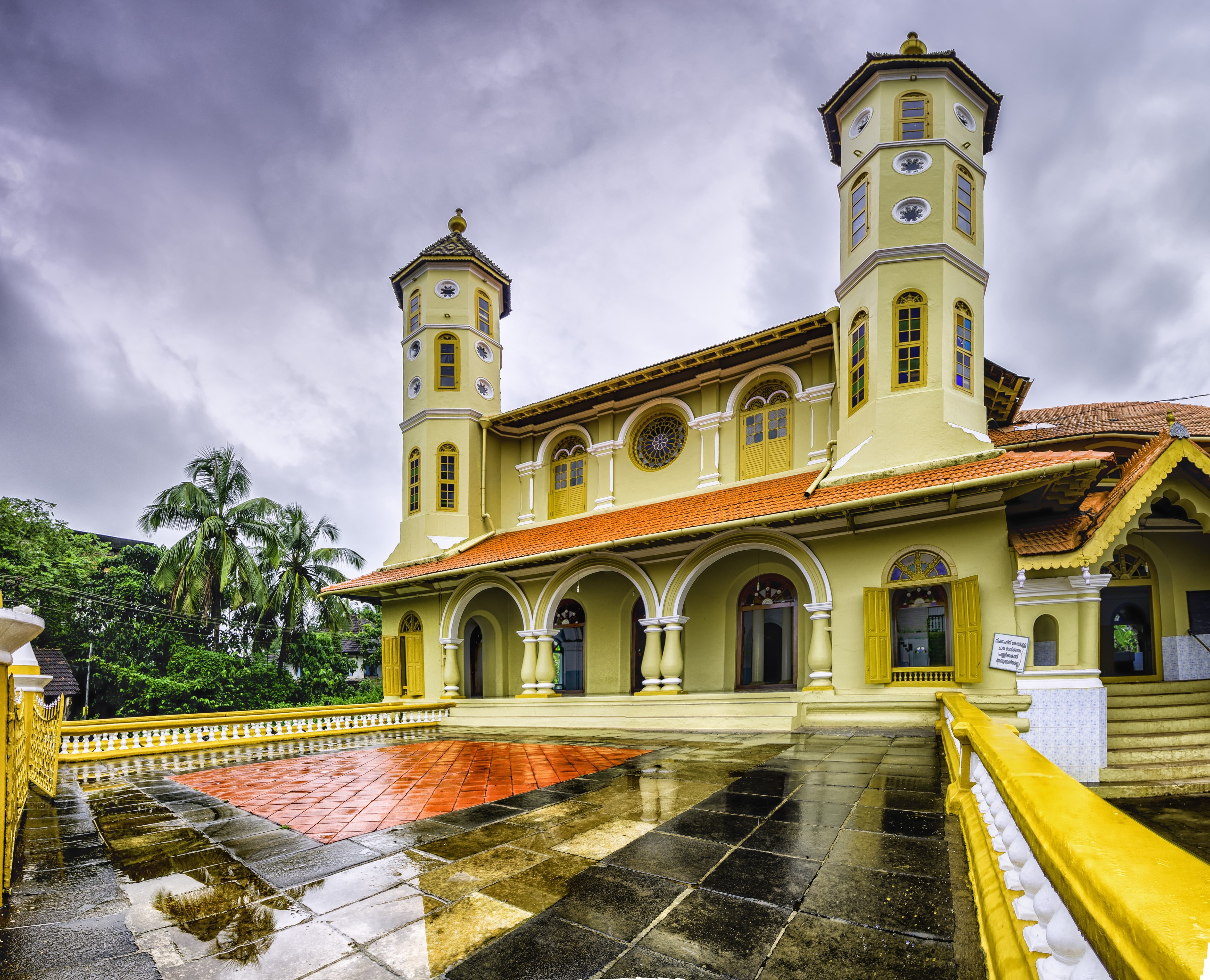 daytime, day, travel destinations, allah, religion, muslim, holy, brown, 4K, building exterior, kareem, masjid, traditional, religious, belief, no people, HD Wallpaper