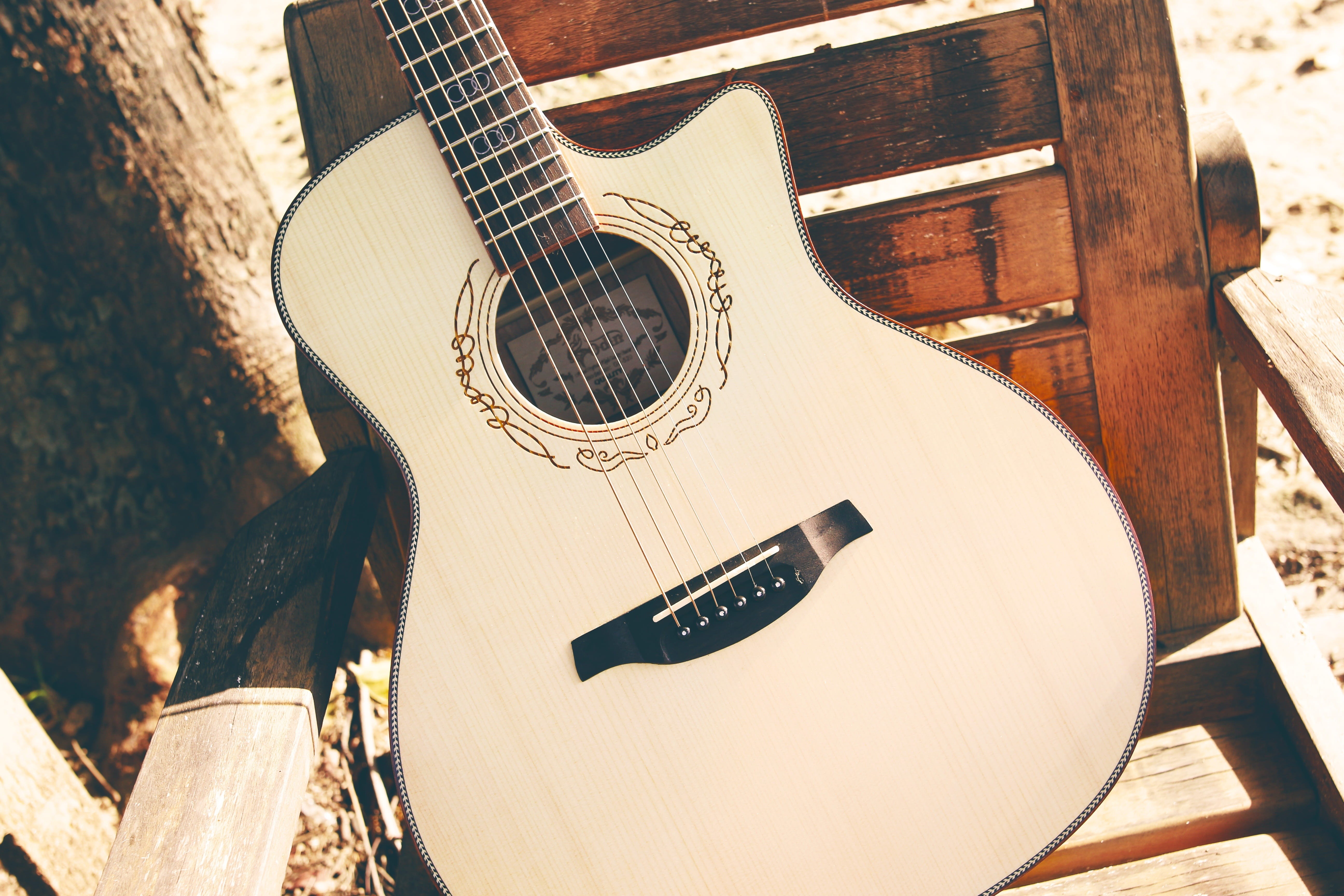smile, musical instrument, fretboard, close-up, college students, acoustic, sunlight, squared, leisure activity, music, musical equipment, Odin, closeup, HD Wallpaper
