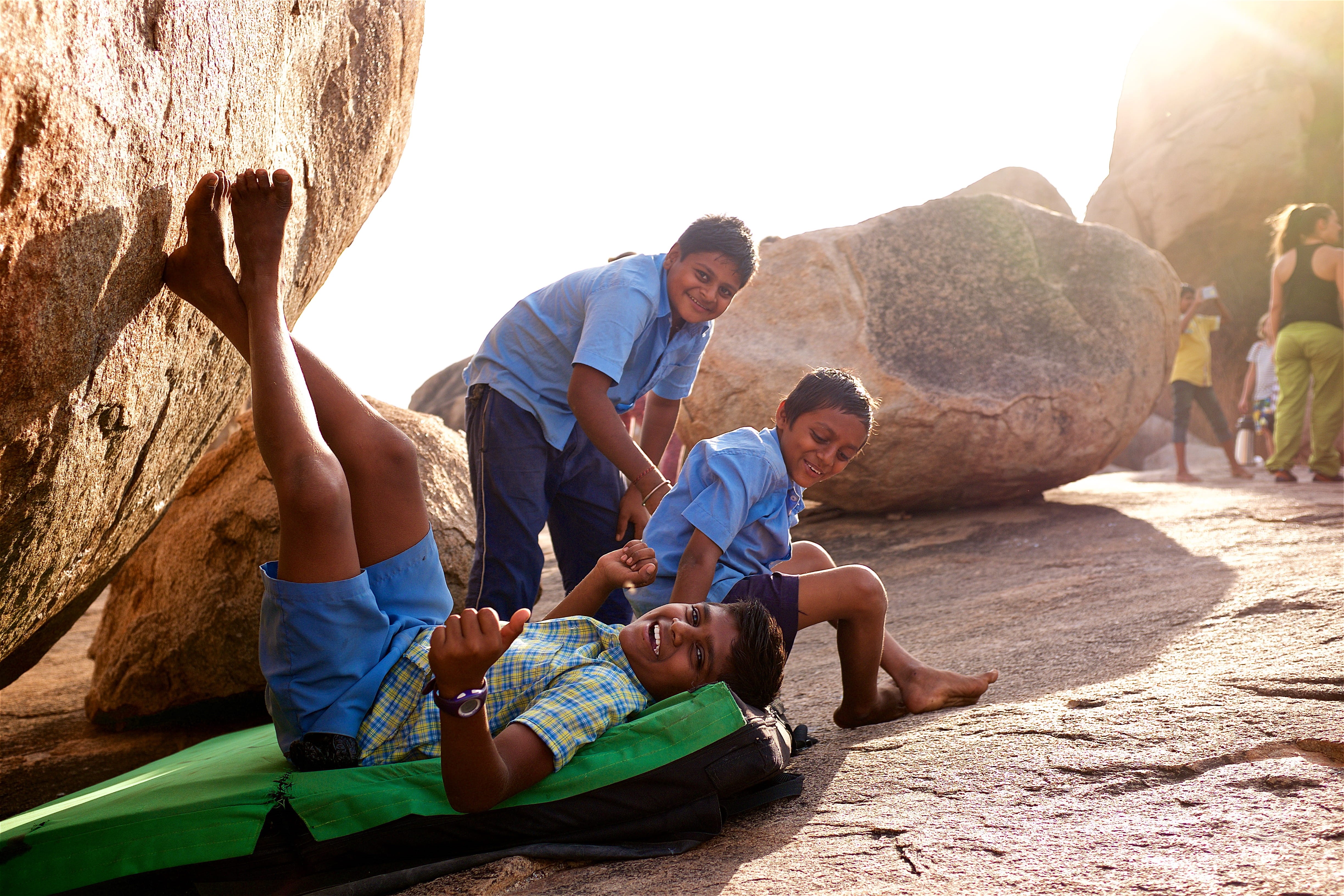togetherness, adult, india, fun, bonding, boulder, outdoors, group of people, rock, lifestyles, men, casual clothing, sister, people, day, rock - object, HD Wallpaper