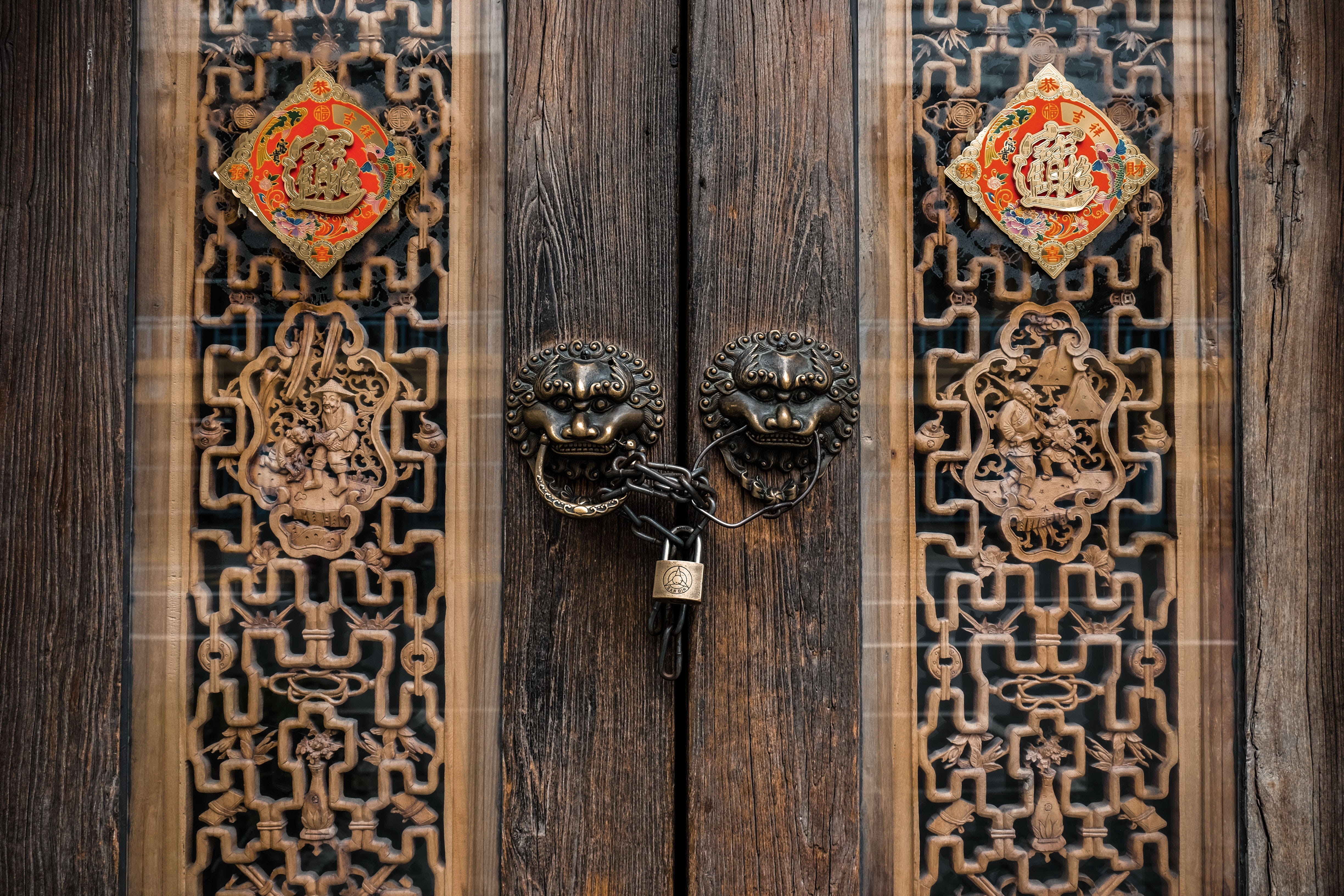 decoration, metal, door, doorway, locked, ancient, backgrounds, closed, carved, craft, retro, entrance, wood - material, door knocker, culture, antique, HD Wallpaper