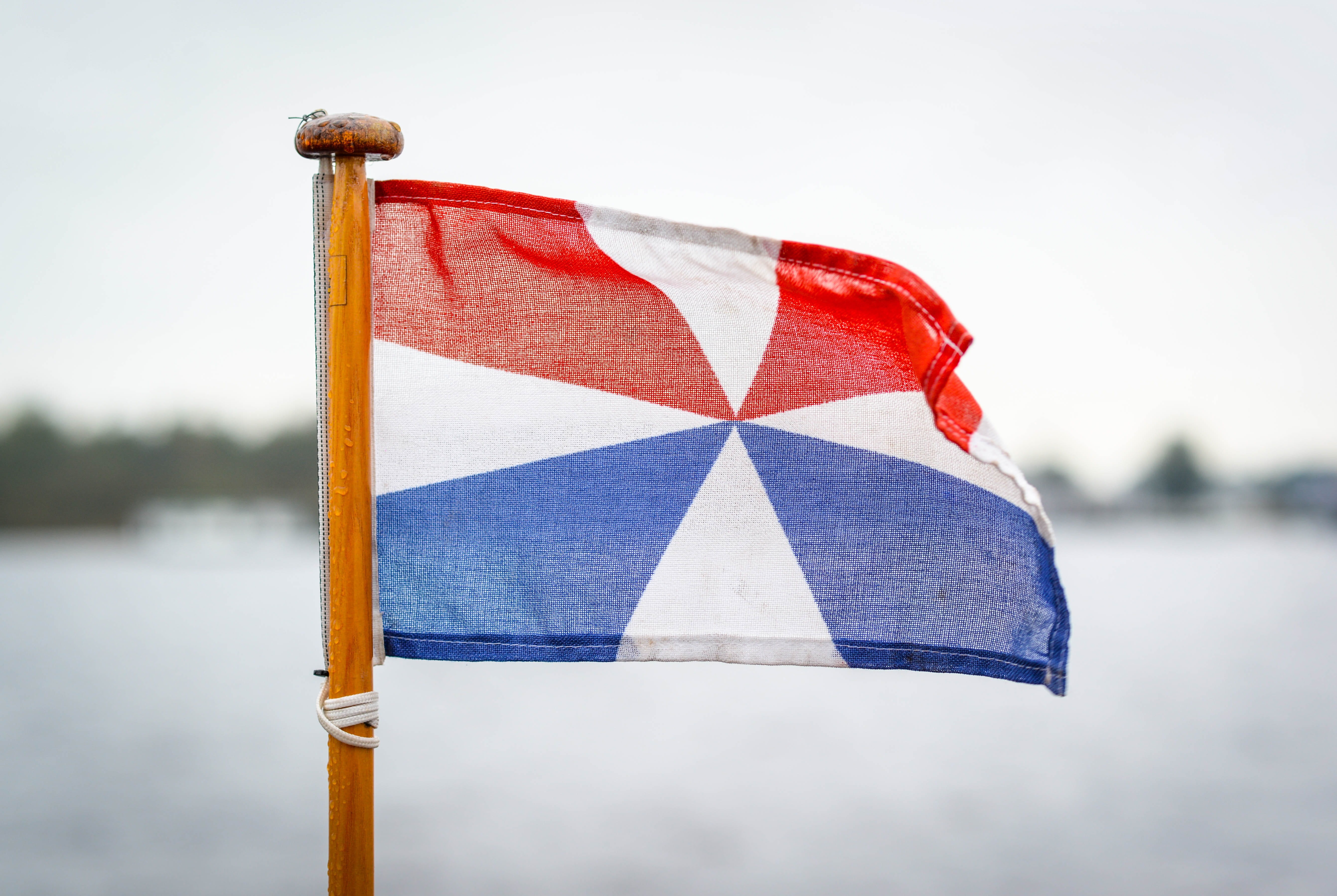 close-up, icon, wind, country, lake, national, travel, no people, blur, beach, focus on foreground, state, emblem, insignia, netherlands, red, single object, HD Wallpaper