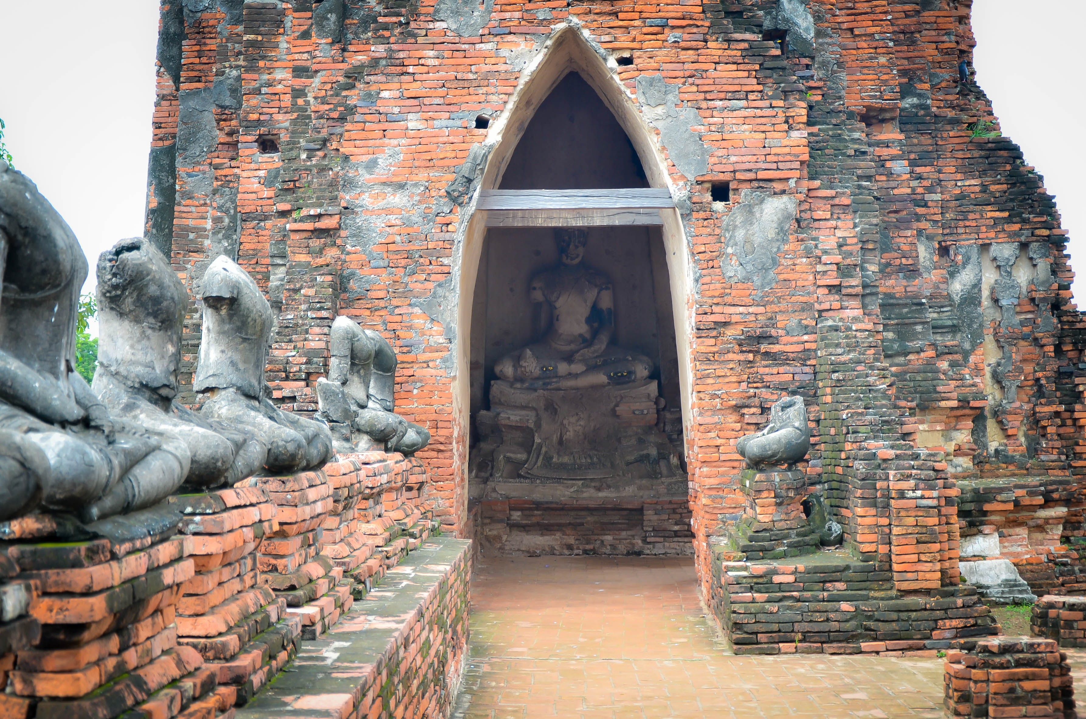 male likeness, worship, spiritual, decorative, spirituality, building exterior, human representation, tourism, buddha, meditation, art, culture, face, holy, HD Wallpaper