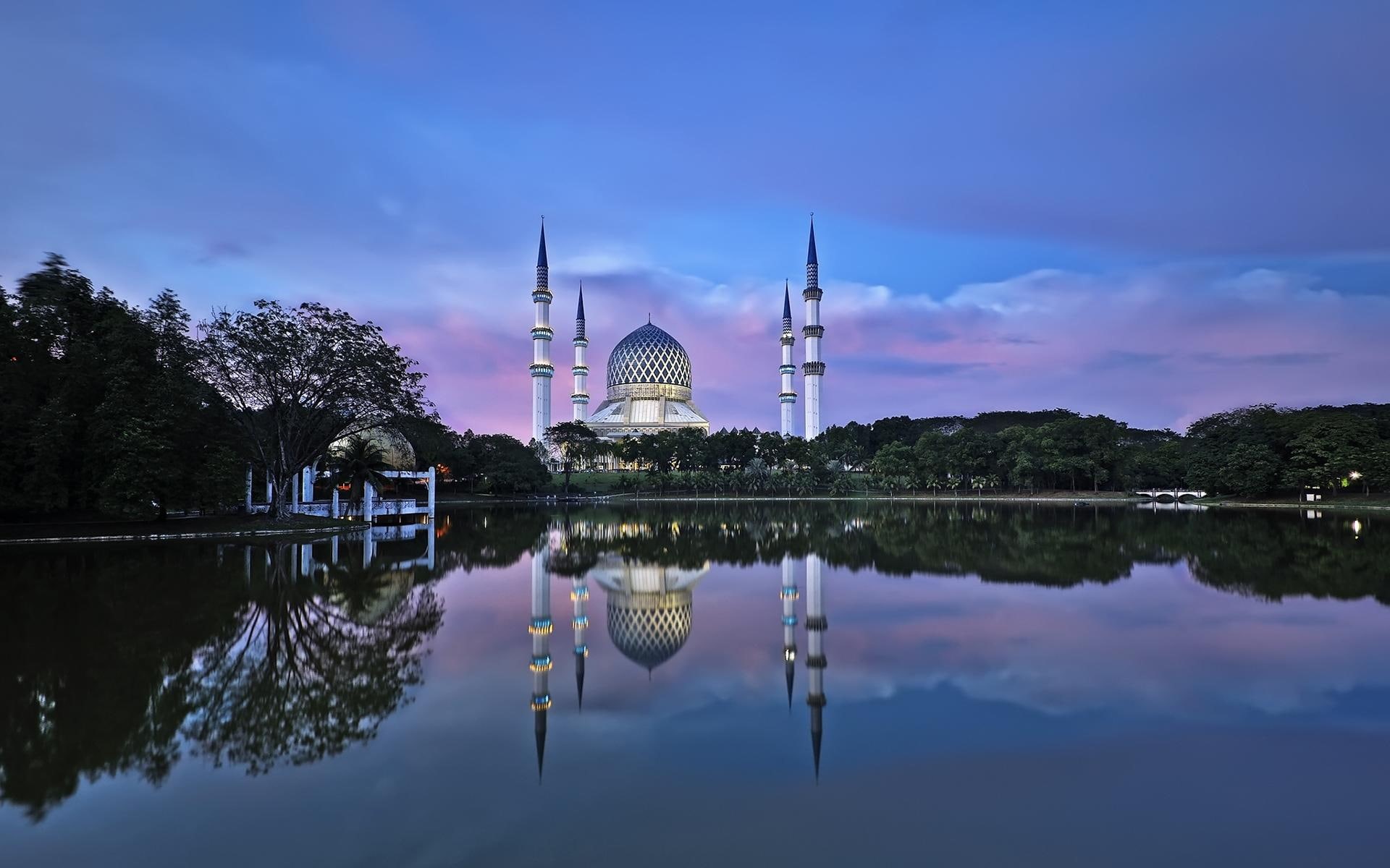 picture, 2013, shah, white, nature and landscapes, alam, 1080P, blue, mosque, HD Wallpaper