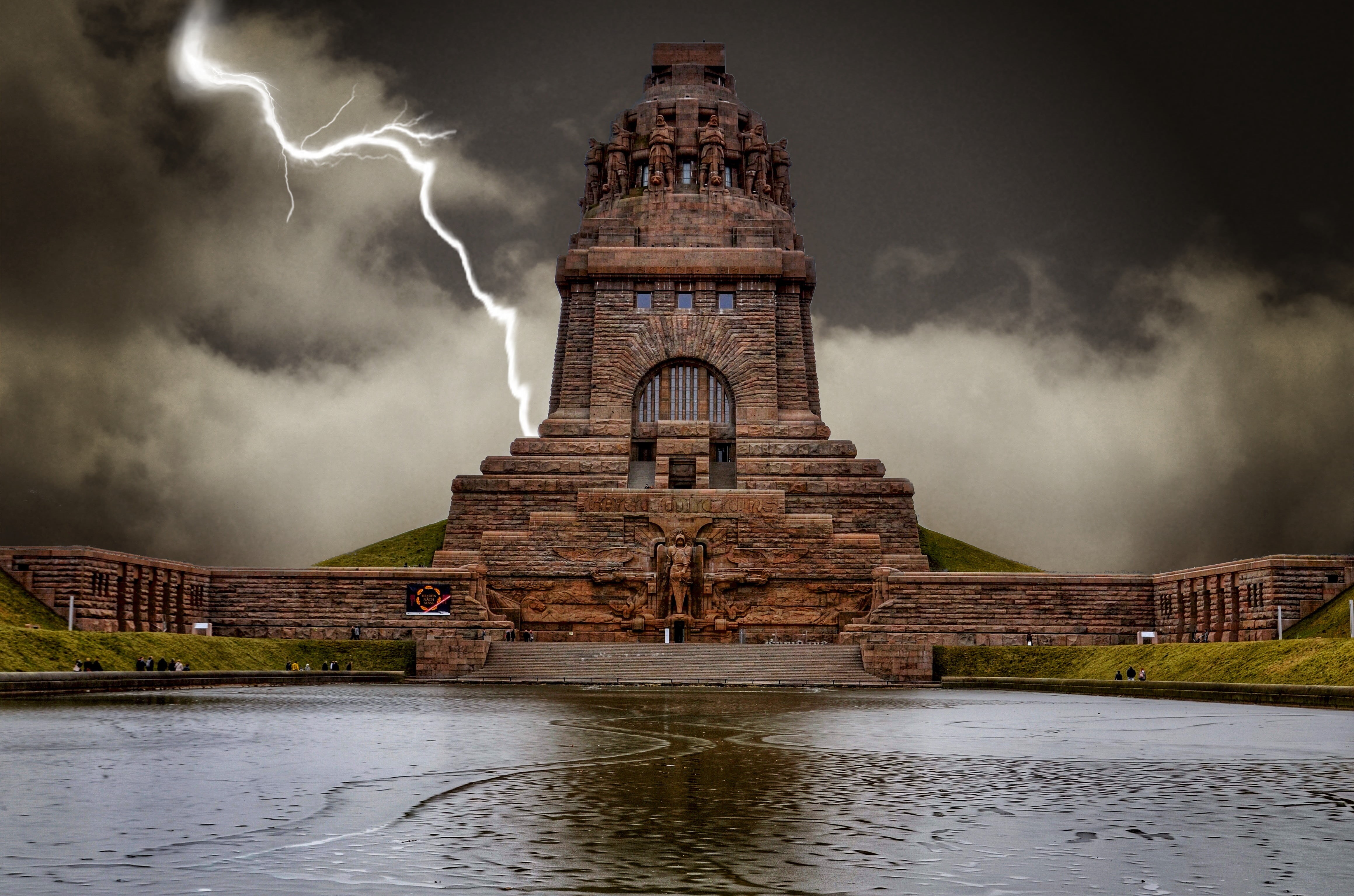 history, travel destinations, torrential rain, water, power in nature, wet, völkerschlachtdenkmal, historical, ancient, völki, storm, sky, heritage site, HD Wallpaper