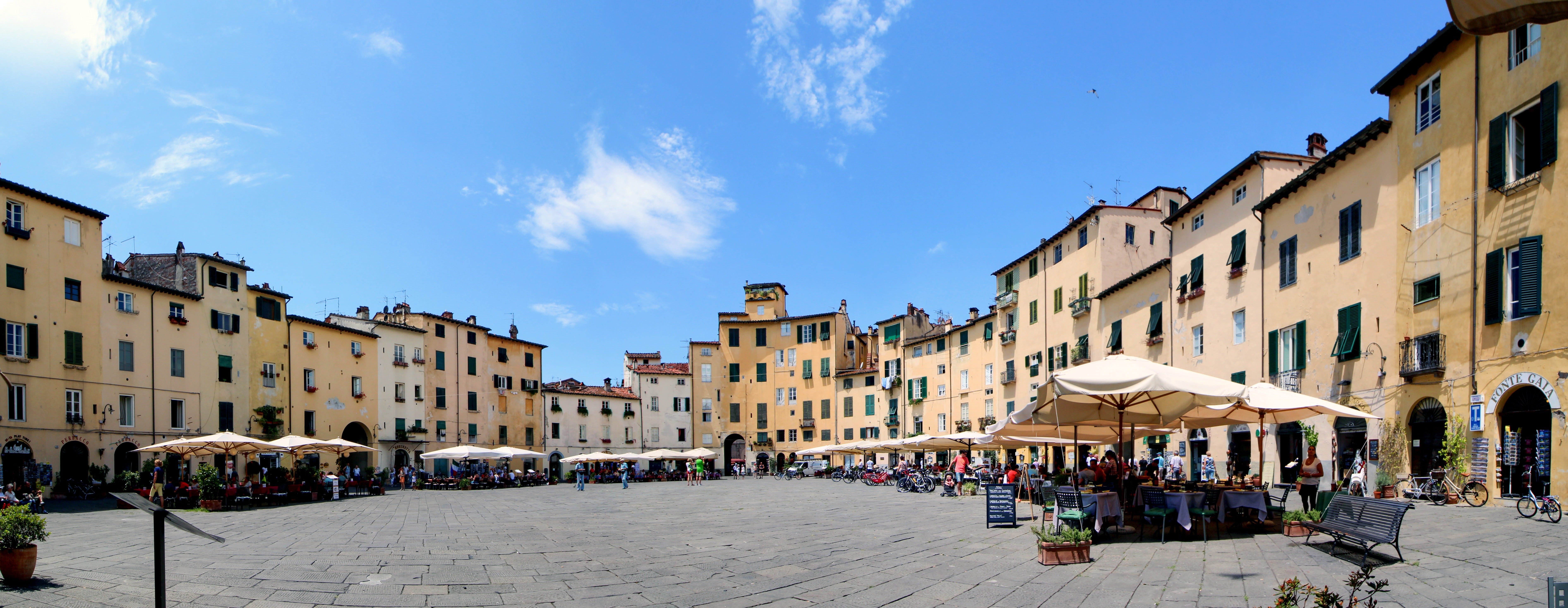 outdoors, town, old, holiday, city, sky, relaxation, travel, beige, panorama, town square, city street, building, nature, street, concrete, cafe, tuscany, HD Wallpaper