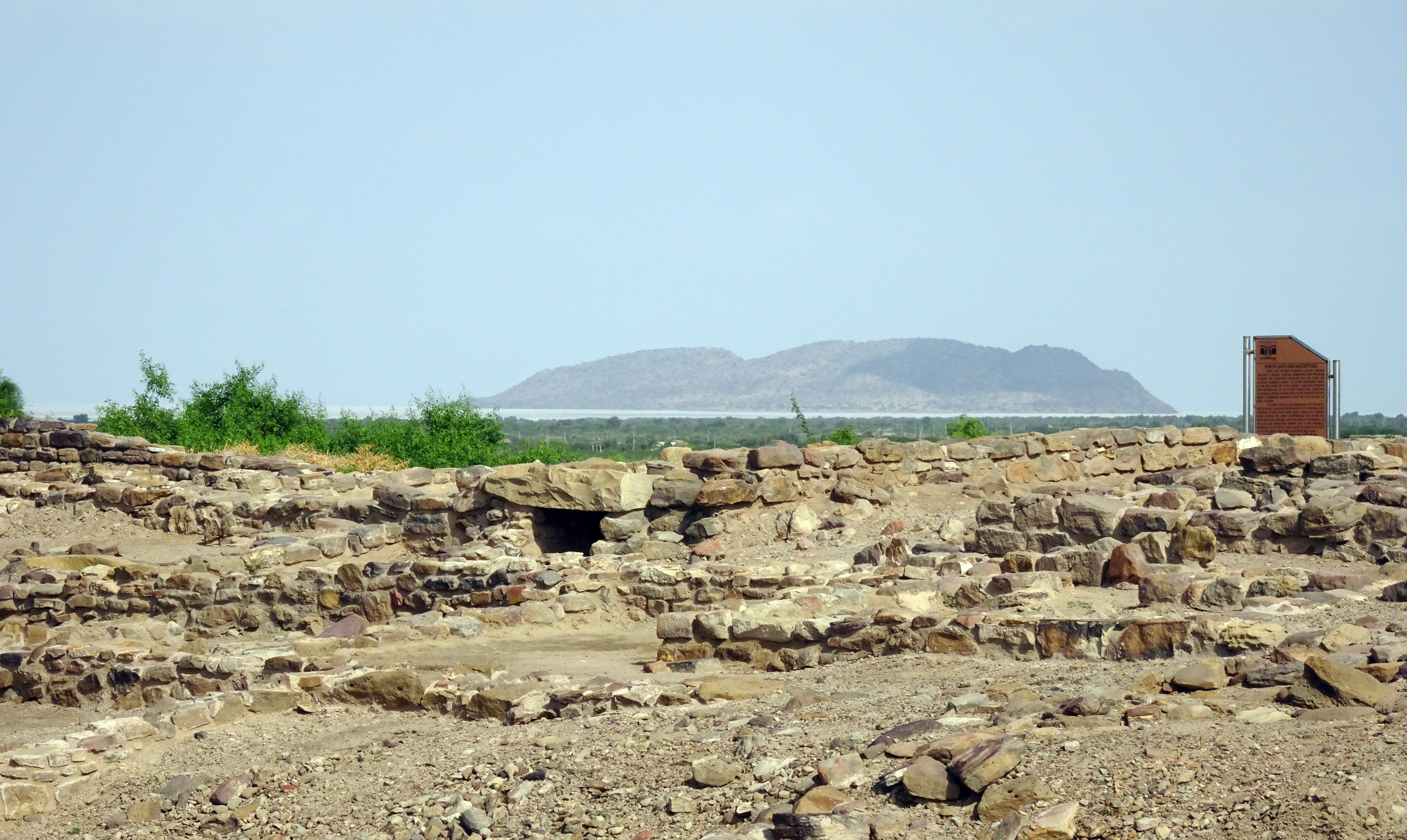 no people, architecture, mountain, kutch, tranquility, rock - object, outdoors, scenics - nature, landscape, structures, ruins, day, archaeological site, HD Wallpaper