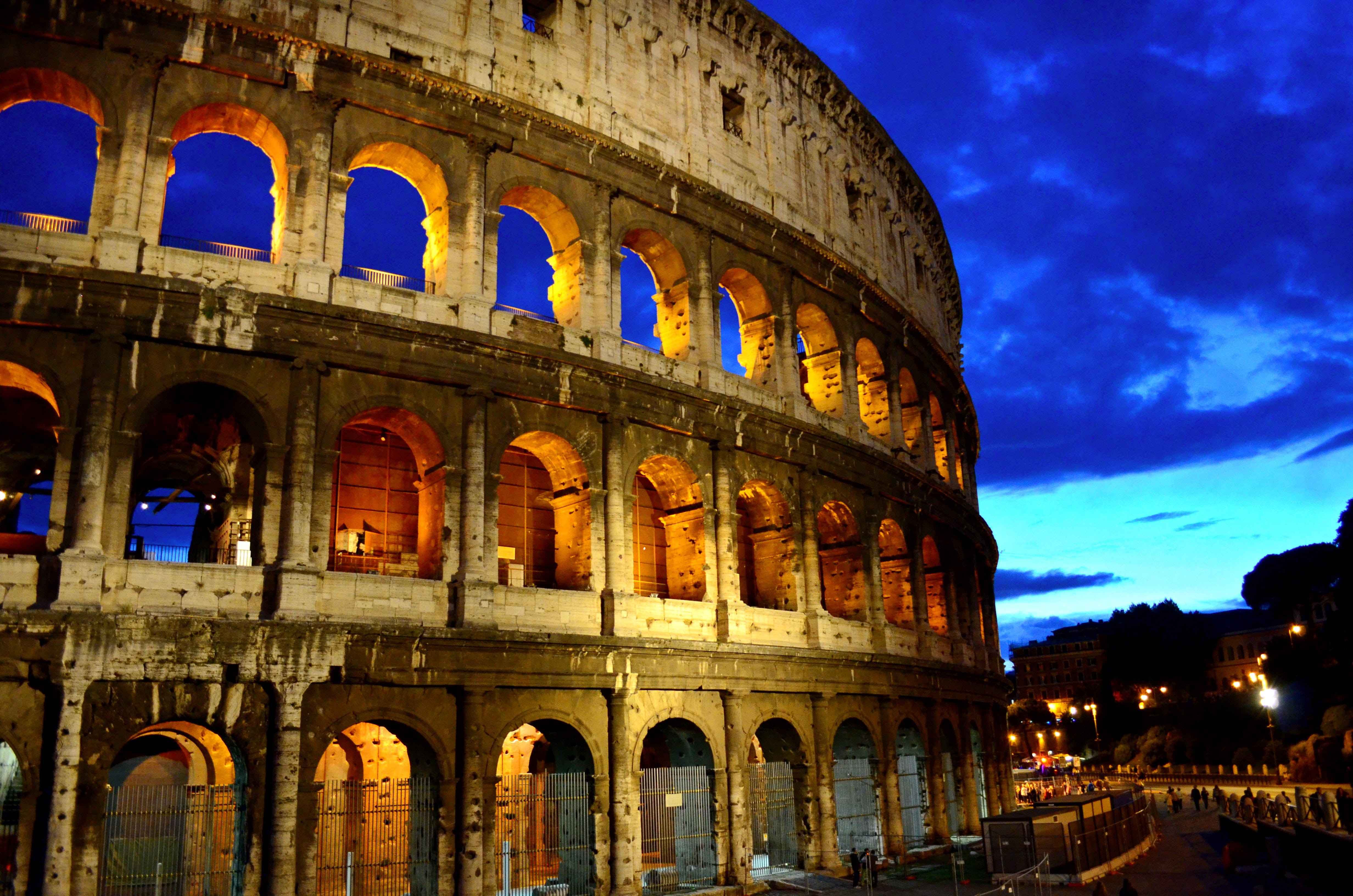 tourist, ancient rome, Colosseum, built structure, ancient, archaeology, monument, arched, tourism, dawn, city, architecture, arch of constantine, old ruin, HD Wallpaper