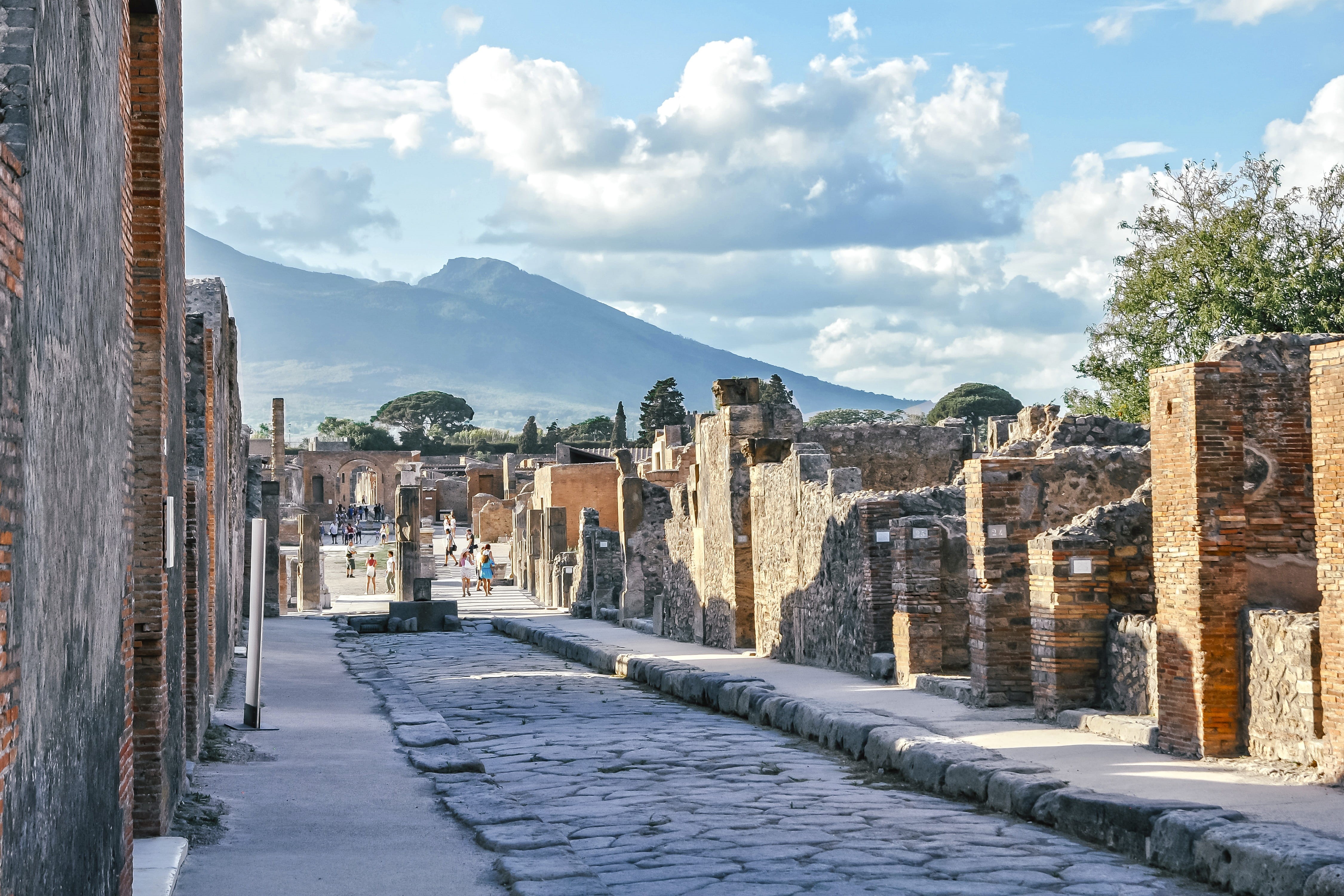 archeology, mountain, naples, old, ancient times, italy, travel destinations, residential district, travel, historically, sky, the ruins of the, the past, HD Wallpaper