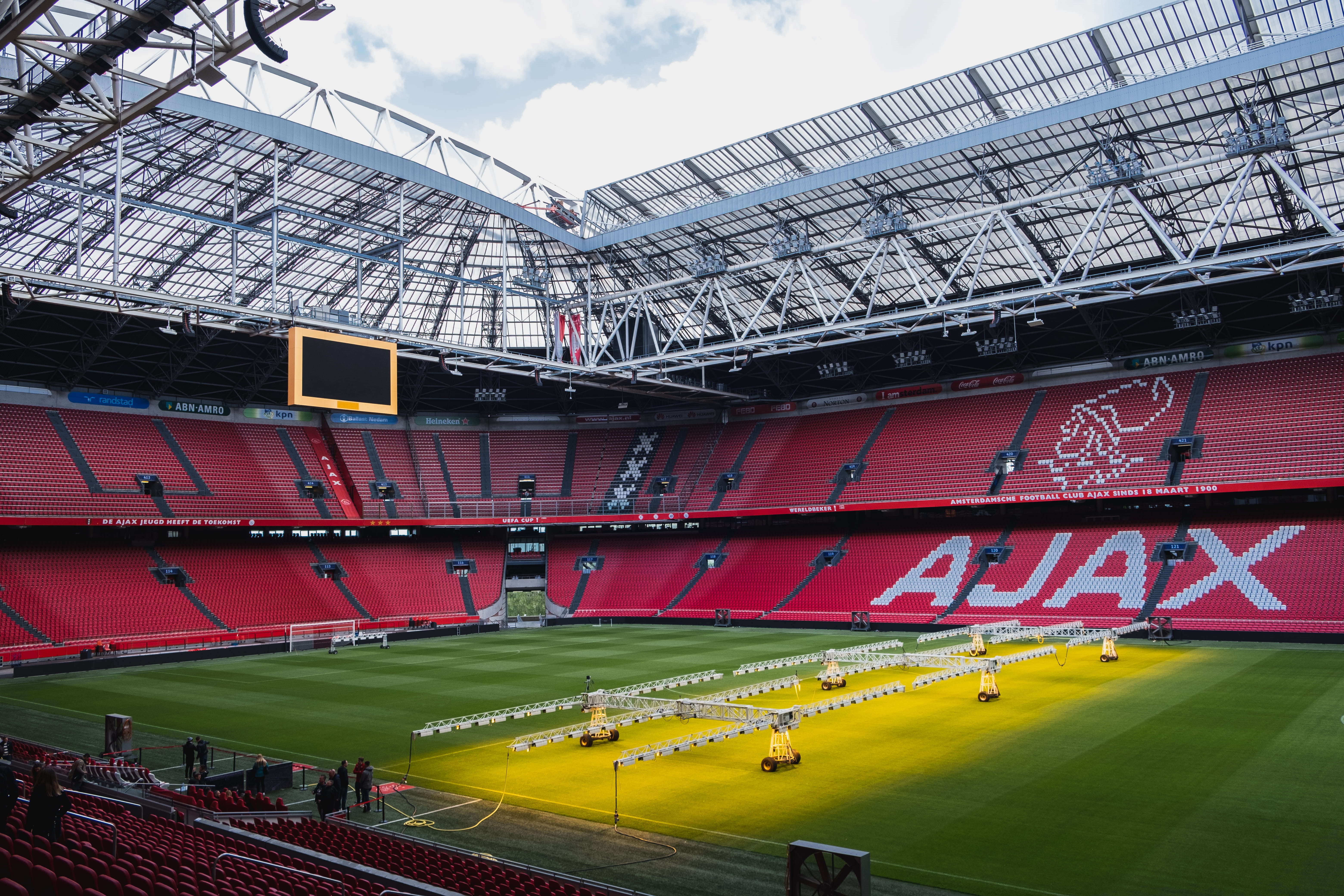 amphitheatre, cloud - sky, dome, playing field, real people, field, netherlands, arena, stadium, spectator, human, competition, group of people, absence, HD Wallpaper