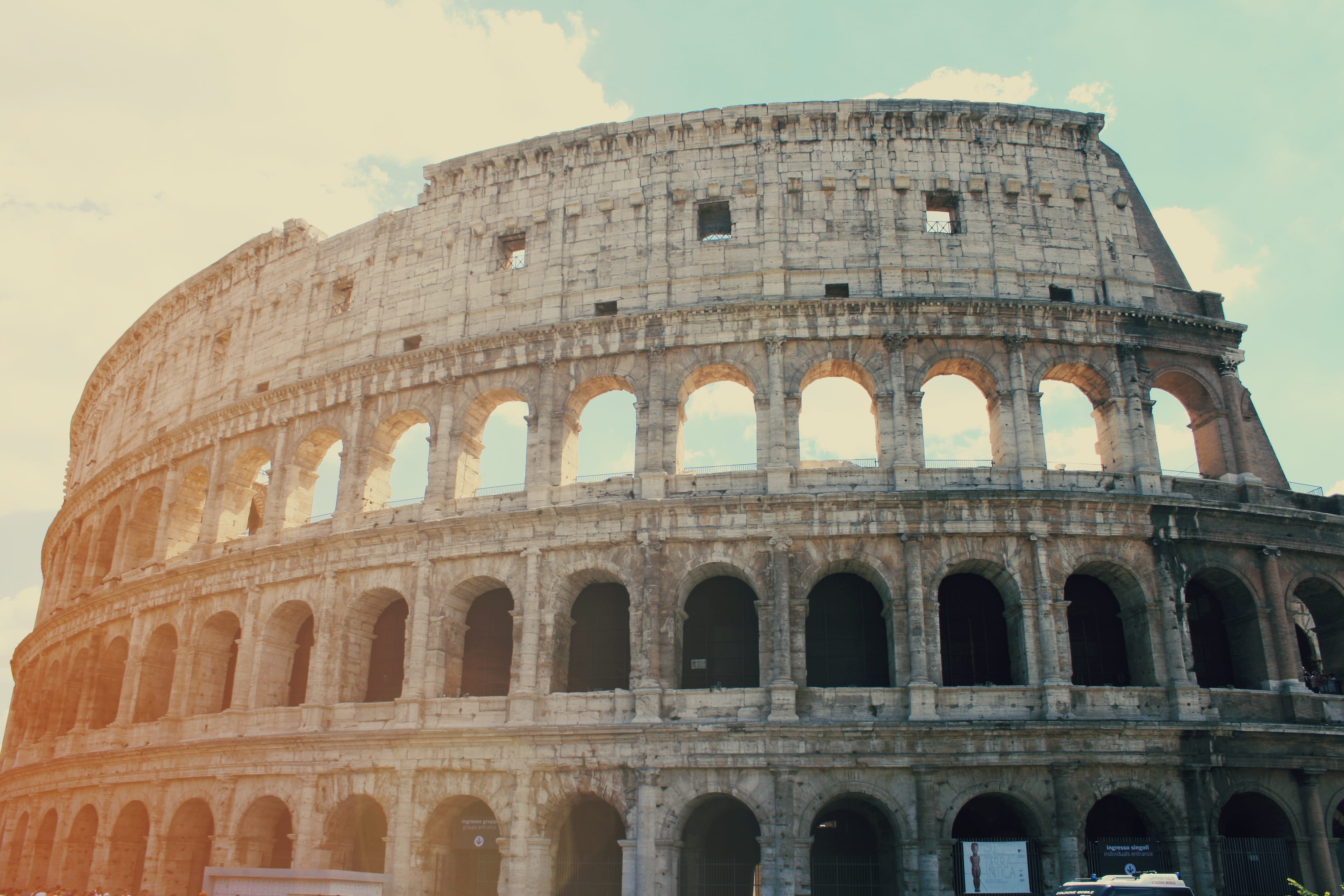 no people, ruined, Coliseum, rome, old ruin, the past, arch, ancient history, ancient civilization, built structure, sky, building exterior, amphitheater, HD Wallpaper