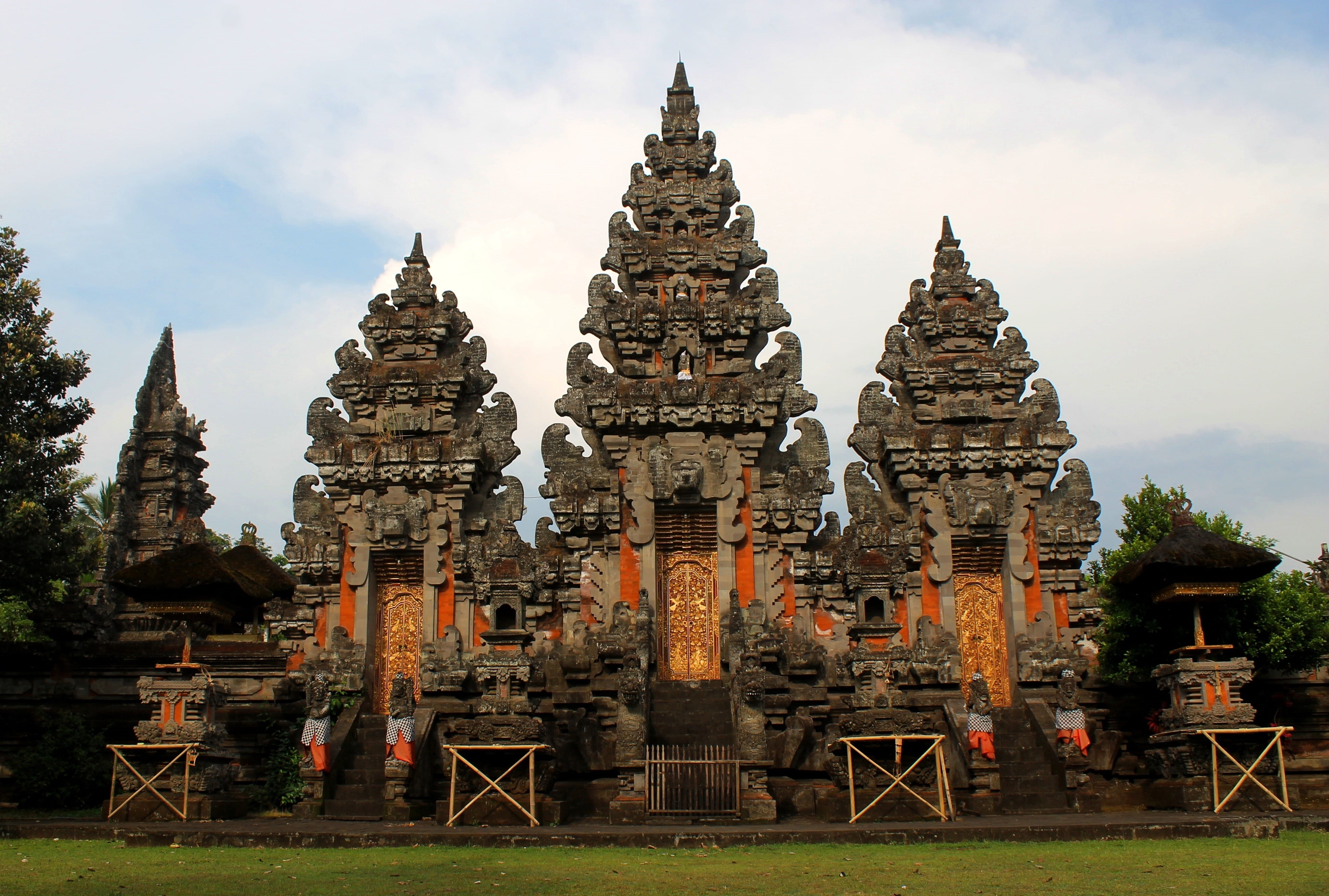 buddhism, building, ancient civilization, thailand, ancient, place of worship, Giri, belief, Mandara, architecture, outdoors, east java, pura mandara giri semeru agung, HD Wallpaper