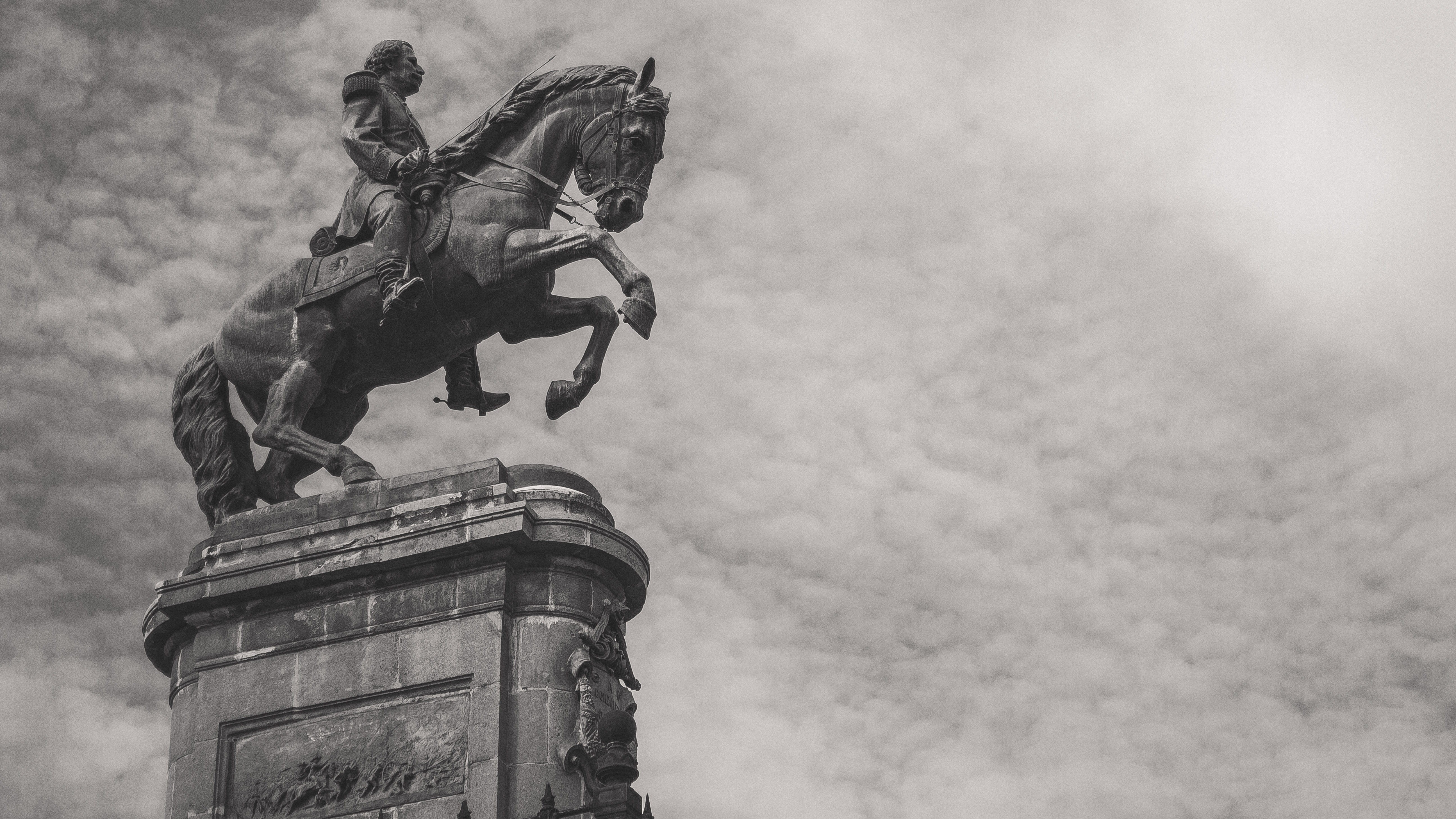 monument, angel, the past, male likeness, 5K, sky, horse, creativity, mexico, representation, history, architecture, gonzalez ortega, black and white, HD Wallpaper