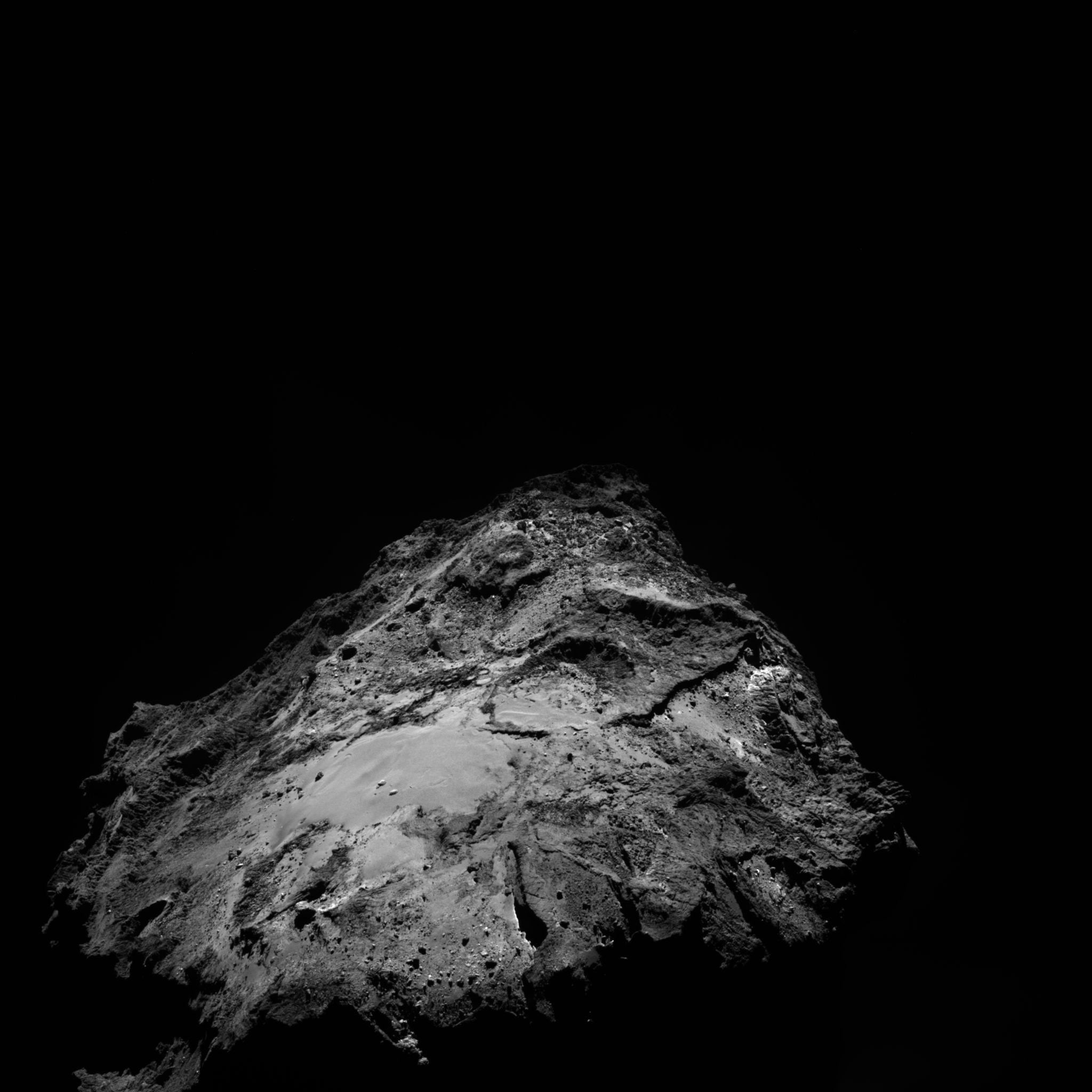 solid, rock, monochrome, tree, rough, no people, outdoors, rock - object, nature, night, copy space, rock formation, dark, close-up, OSIRIS, black background, Phone HD Wallpaper