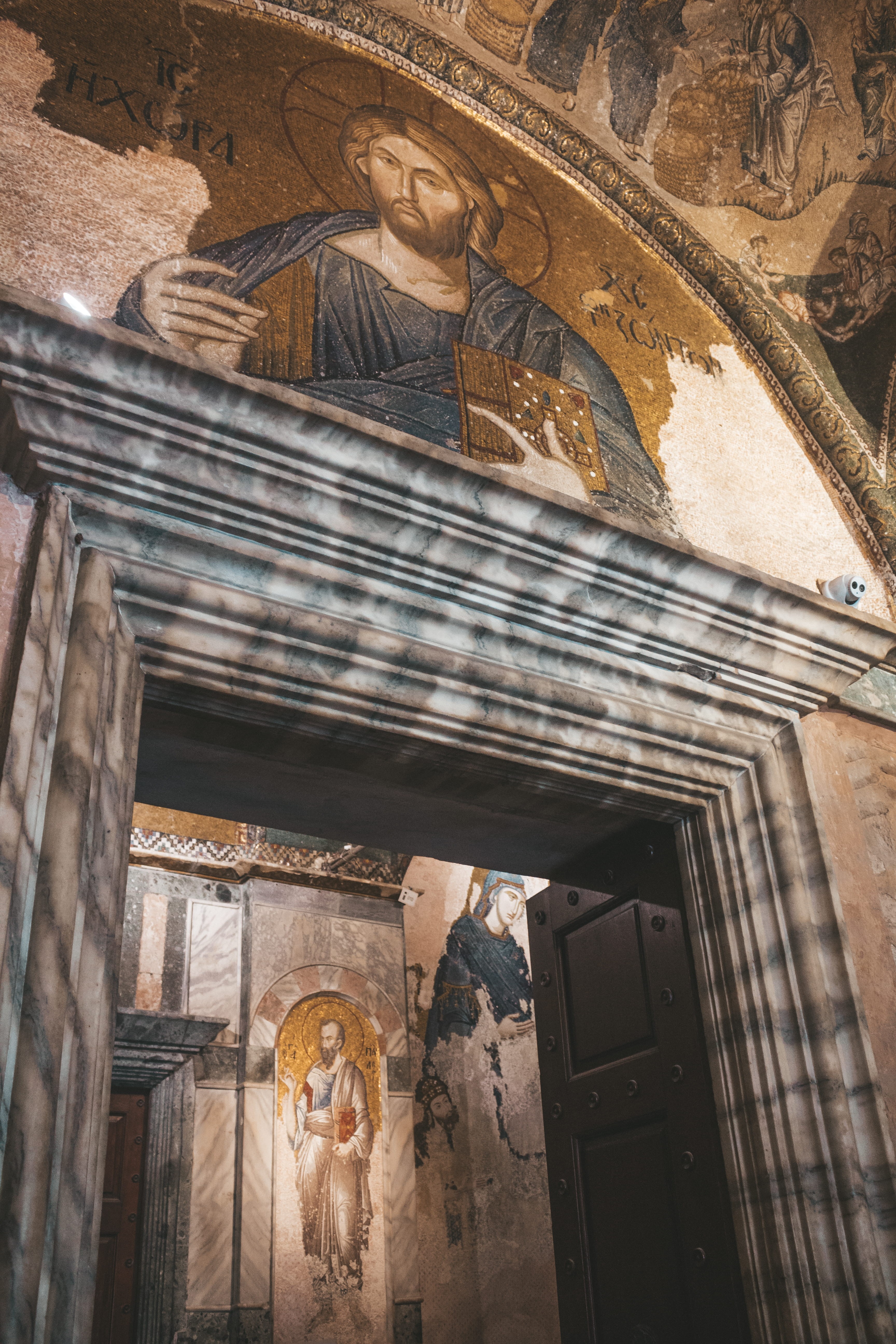no people, pray, sacred, catholic, holy, ancient civilization, mural, building, belief, christianity, representation, painting, Christ, cathedral, low angle shot, Phone HD Wallpaper