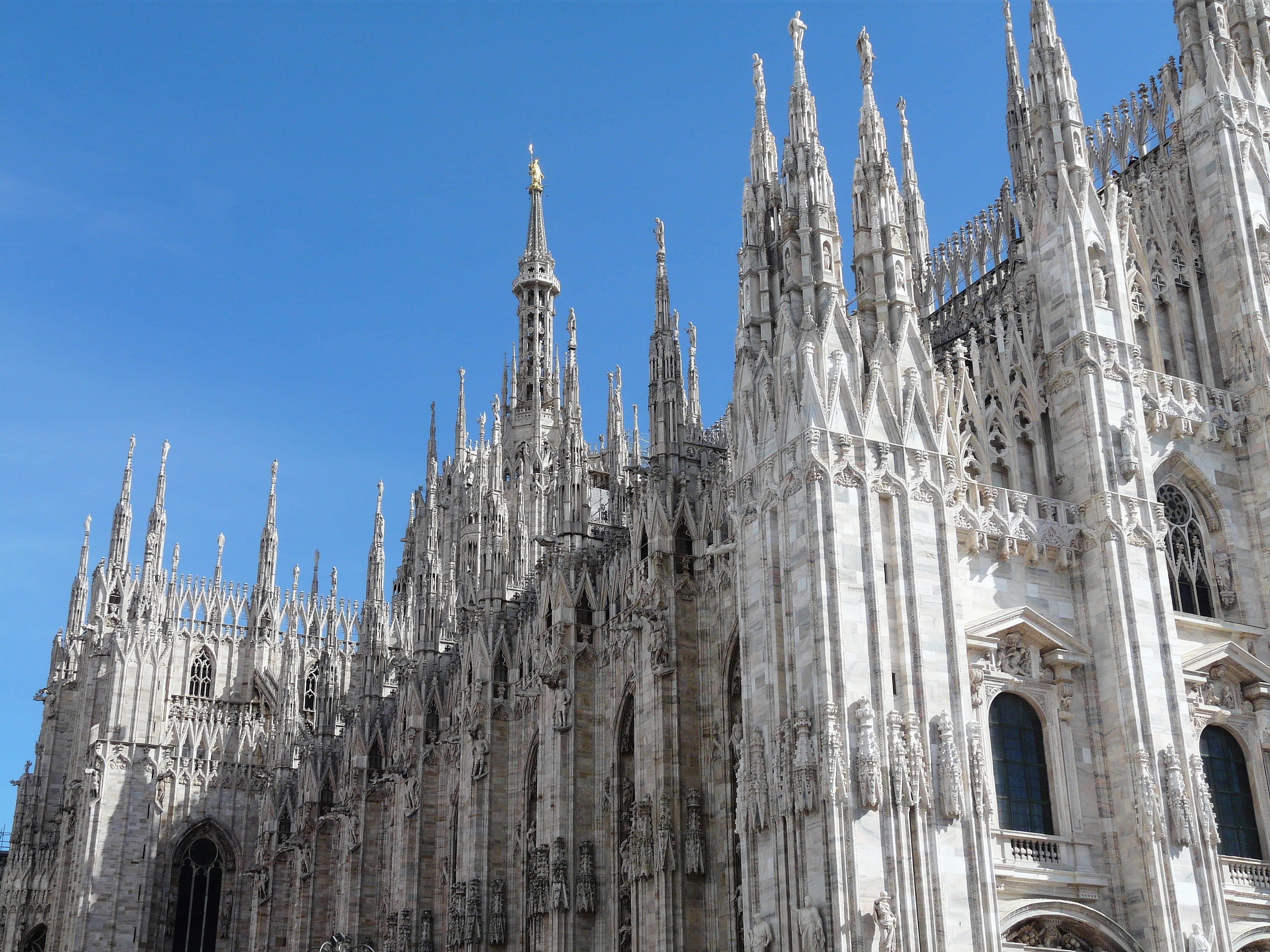 history, low angle view, gothic style, gray, outdoors, architecture, built structure, daytime, cathedral, building, travel destinations, spire, sky, the past, HD Wallpaper