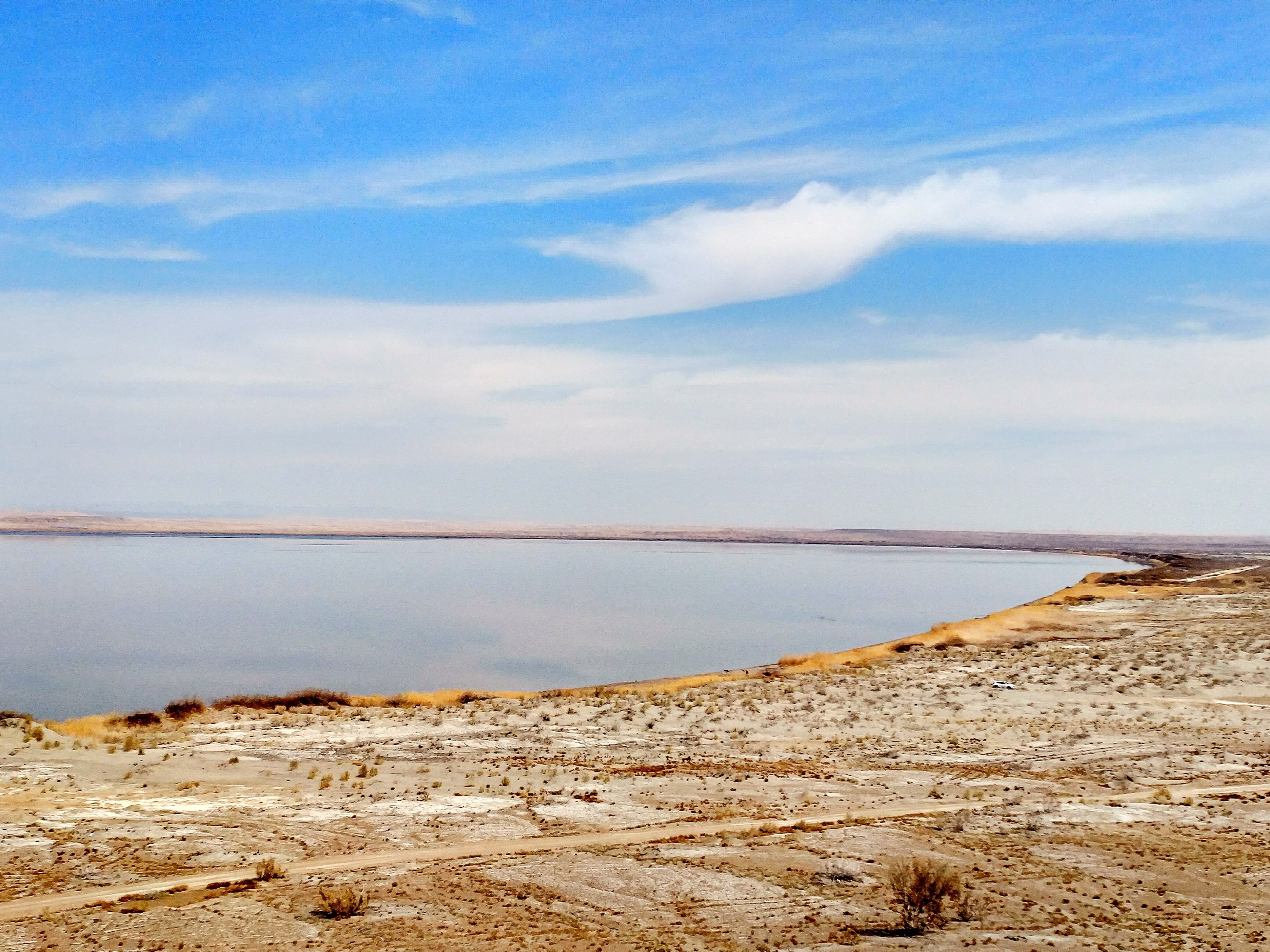 outdoors, tranquility, tranquil scene, 4K, landscape, cloud, mineral, material, lake, idyllic, non-urban scene, cloud - sky, day, beach, land, nature, HD Wallpaper