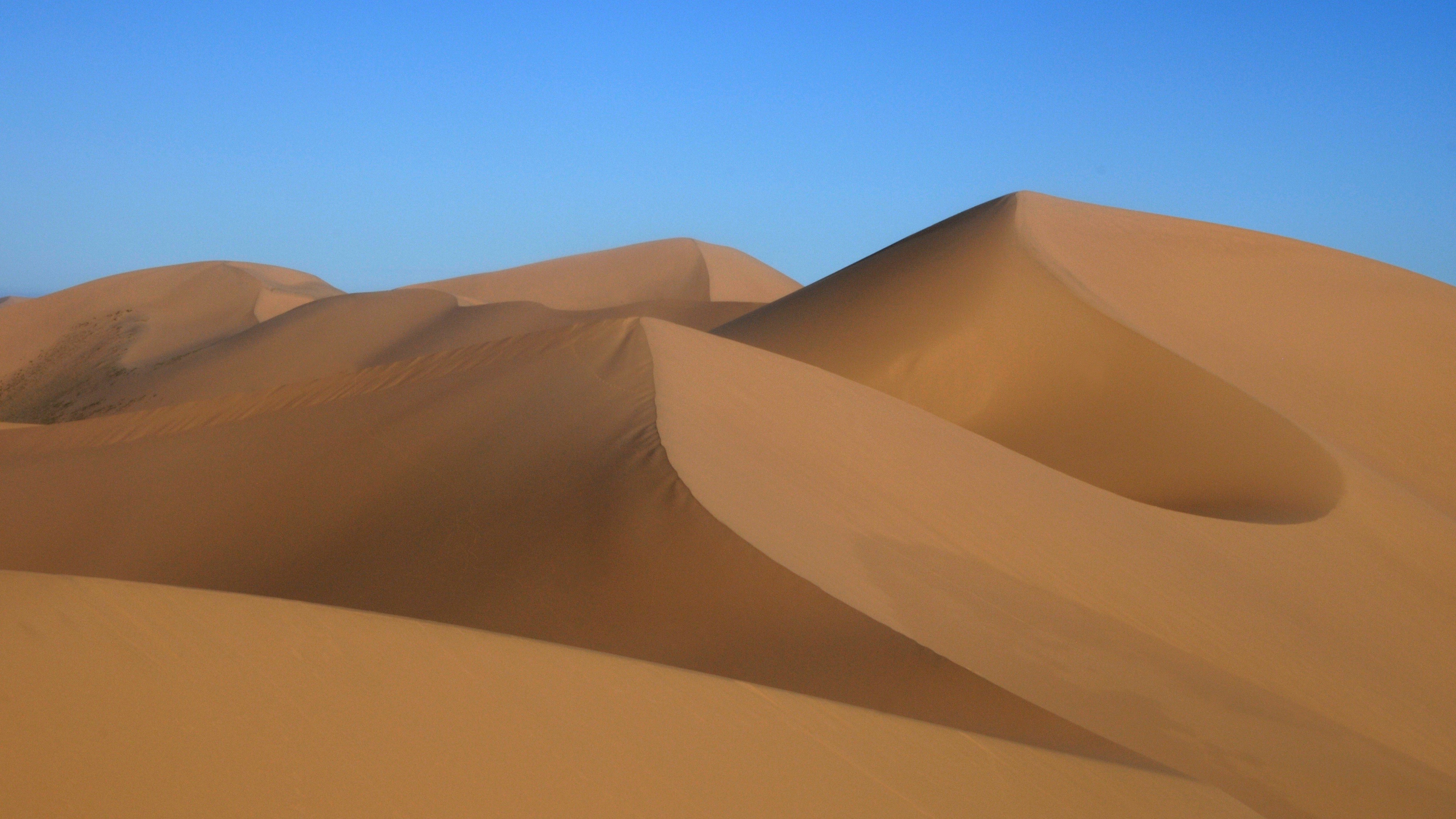 sky, day, brown, tranquil scene, dessert, africa, remote, landscape, sand, 4K, environment, climate, beauty in nature, no people, dry, scenics - nature, HD Wallpaper