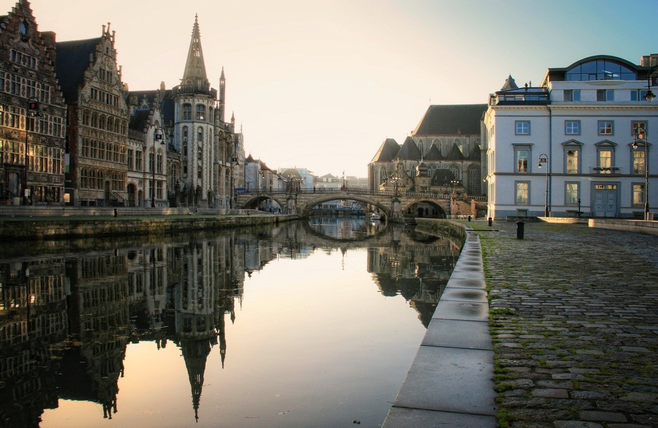 Belgium, old bridge, waterfront, arch bridge, Gent, building, 720P, bridge, cityscape, canal, street light, city, connection, building exterior, tower, HD Wallpaper