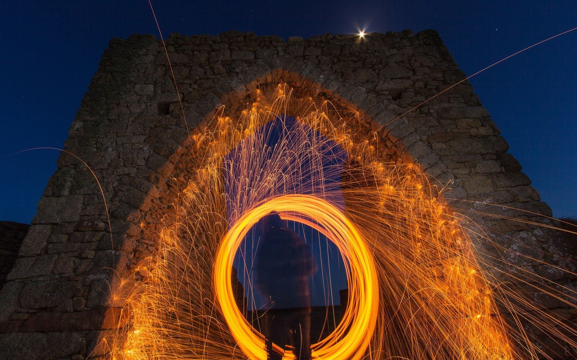 burning, hd, outdoors, motion, 1080P, built structure, spinning, illuminated, wire wool, fire - natural phenomenon, circle, geometric shape, arch, long, HD Wallpaper