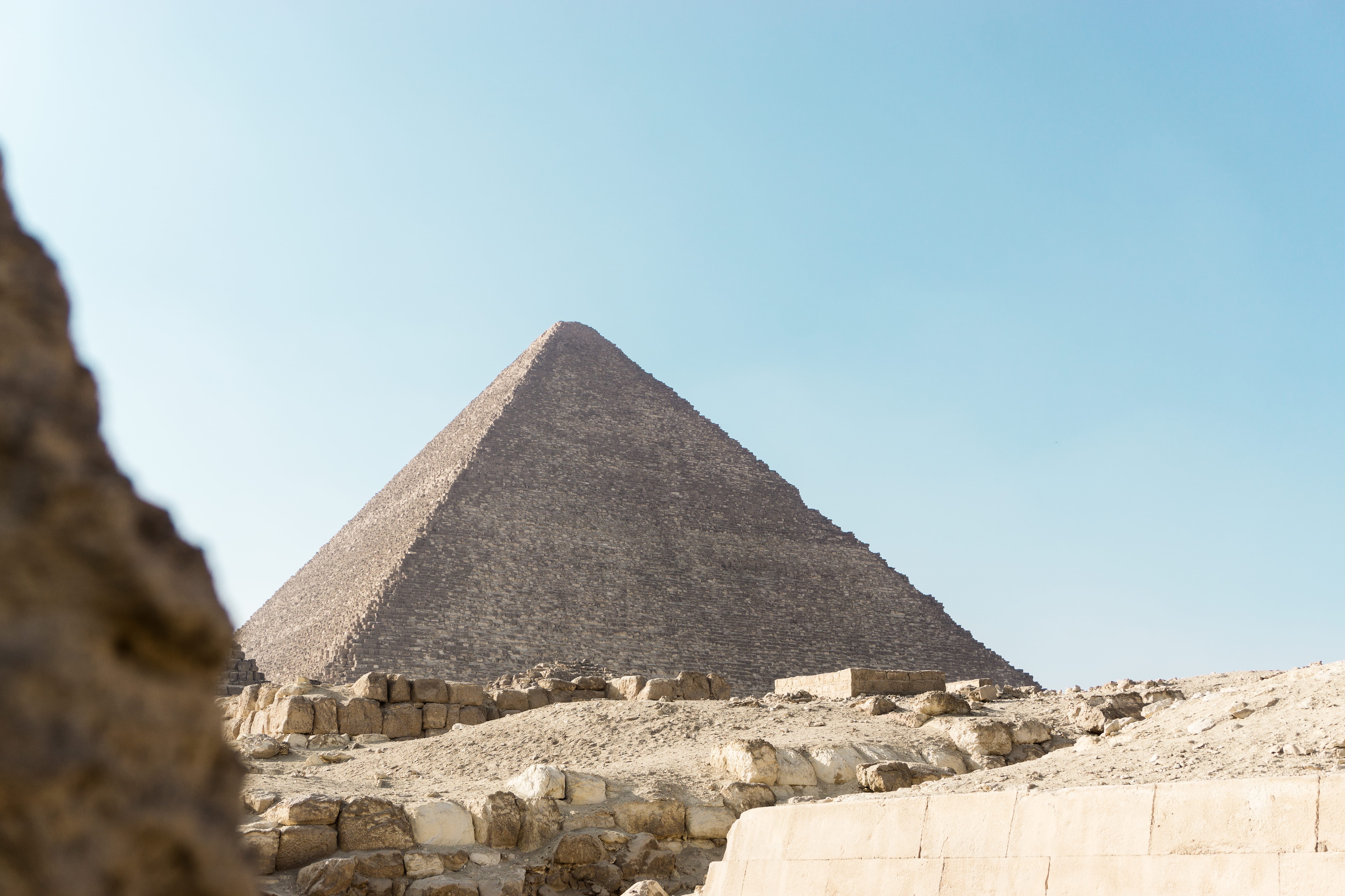 khafre, egypt, blue, building exterior, city, cairo, desert, arid climate, sun, architecture, no people, sky, ancient, ruin, built structure, stone, desolate, HD Wallpaper