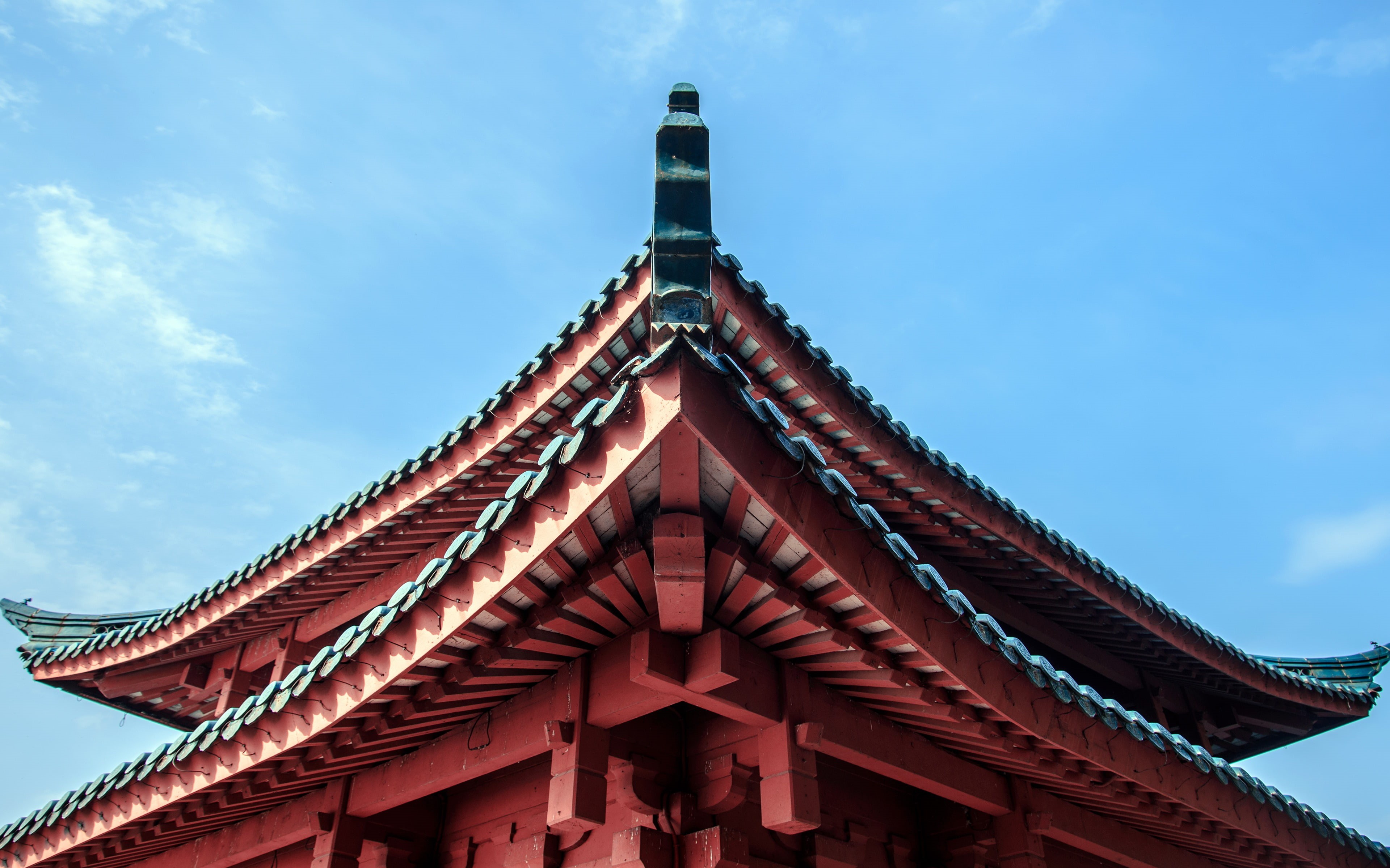 cuiguang, blue, west, built structure, roof, eaves, day, low angle view, nature, 4K, building, building exterior, architecture, no people, place of worship, HD Wallpaper