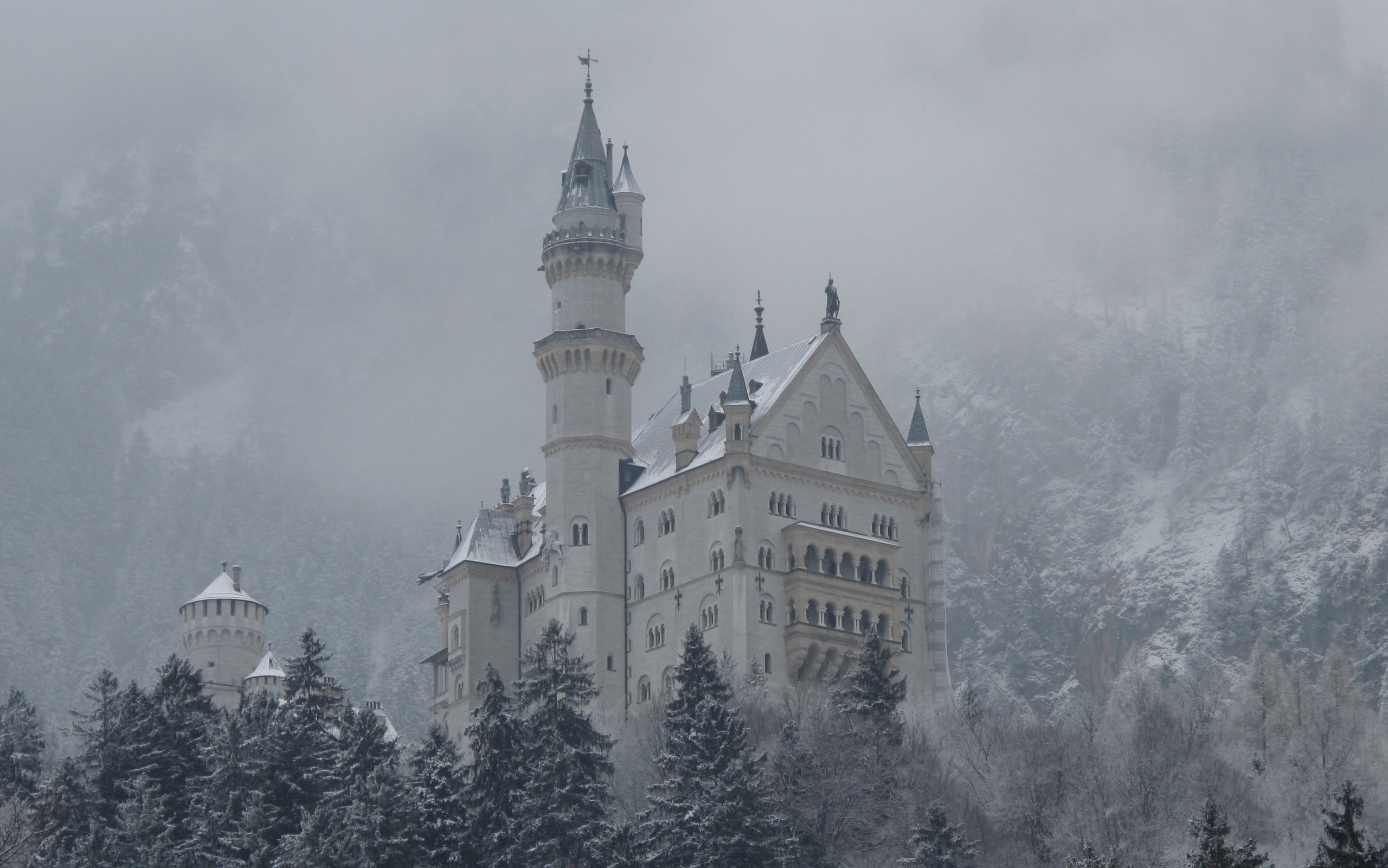 winter, cold temperature, architecture, Germany, spirituality, castle, no people, sky, snow, building exterior, spire, low angle view, 2K, plant, fog, HD Wallpaper