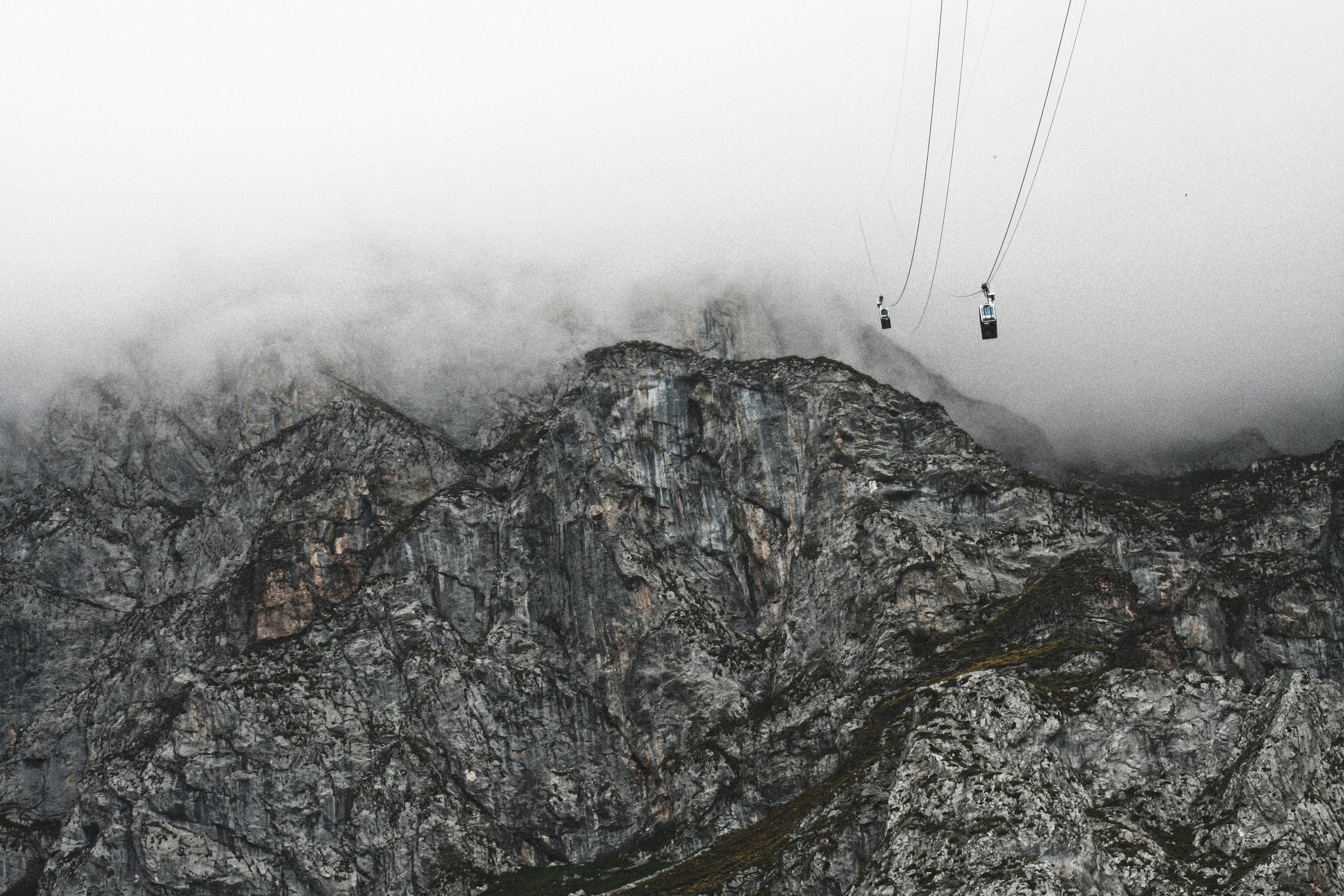 solid, cantabria, cold temperature, sport, rock, picos de europa, unrecognizable person, spain, source, scenics - nature, leisure activity, fog, winter, HD Wallpaper