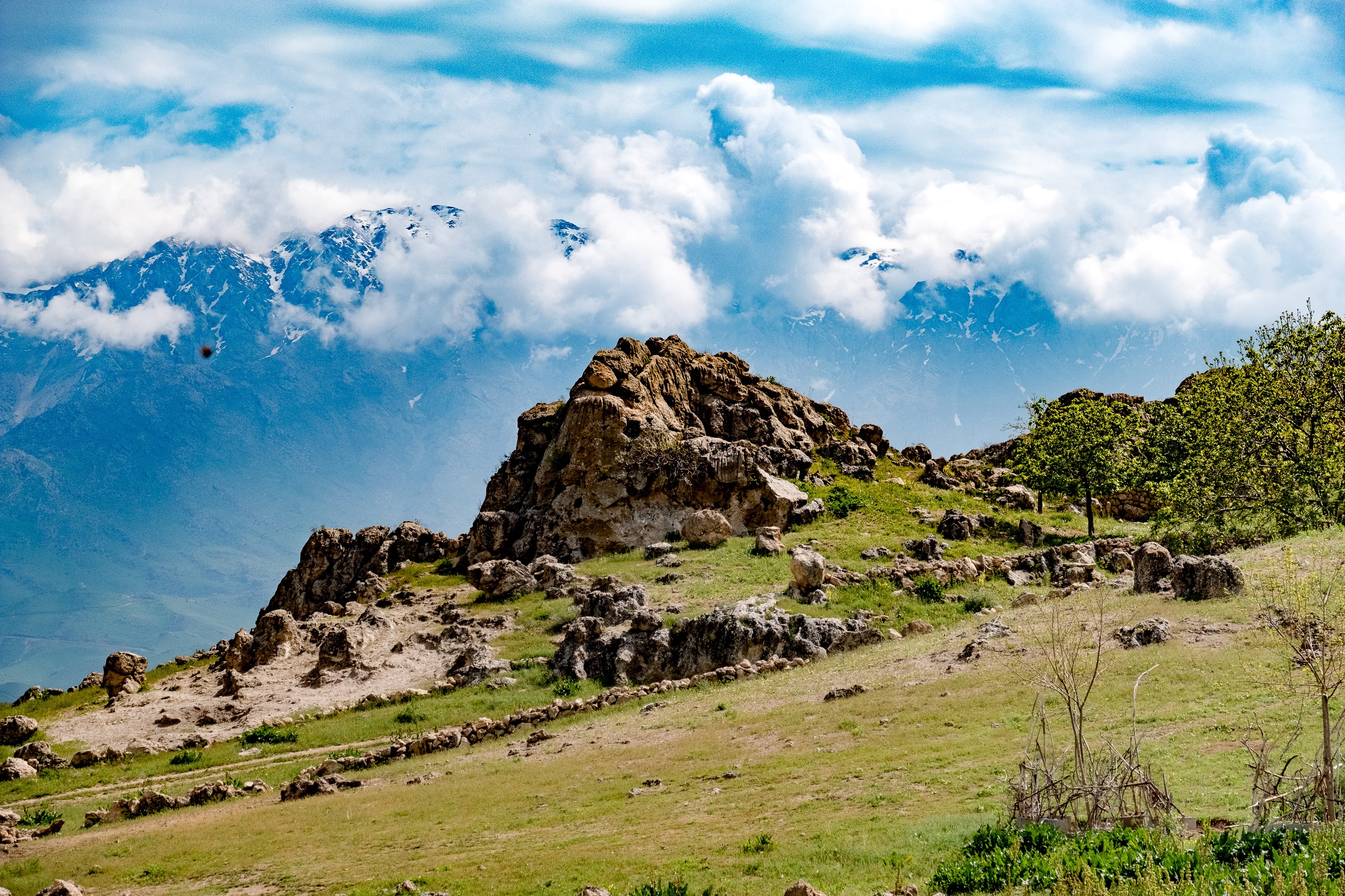آسمان, landscape, scenics - nature, kurdistan, rock, clouds, tranquil scene, kurdistan province, non-urban scene, solid, land, environment, beautiful, ایران, HD Wallpaper