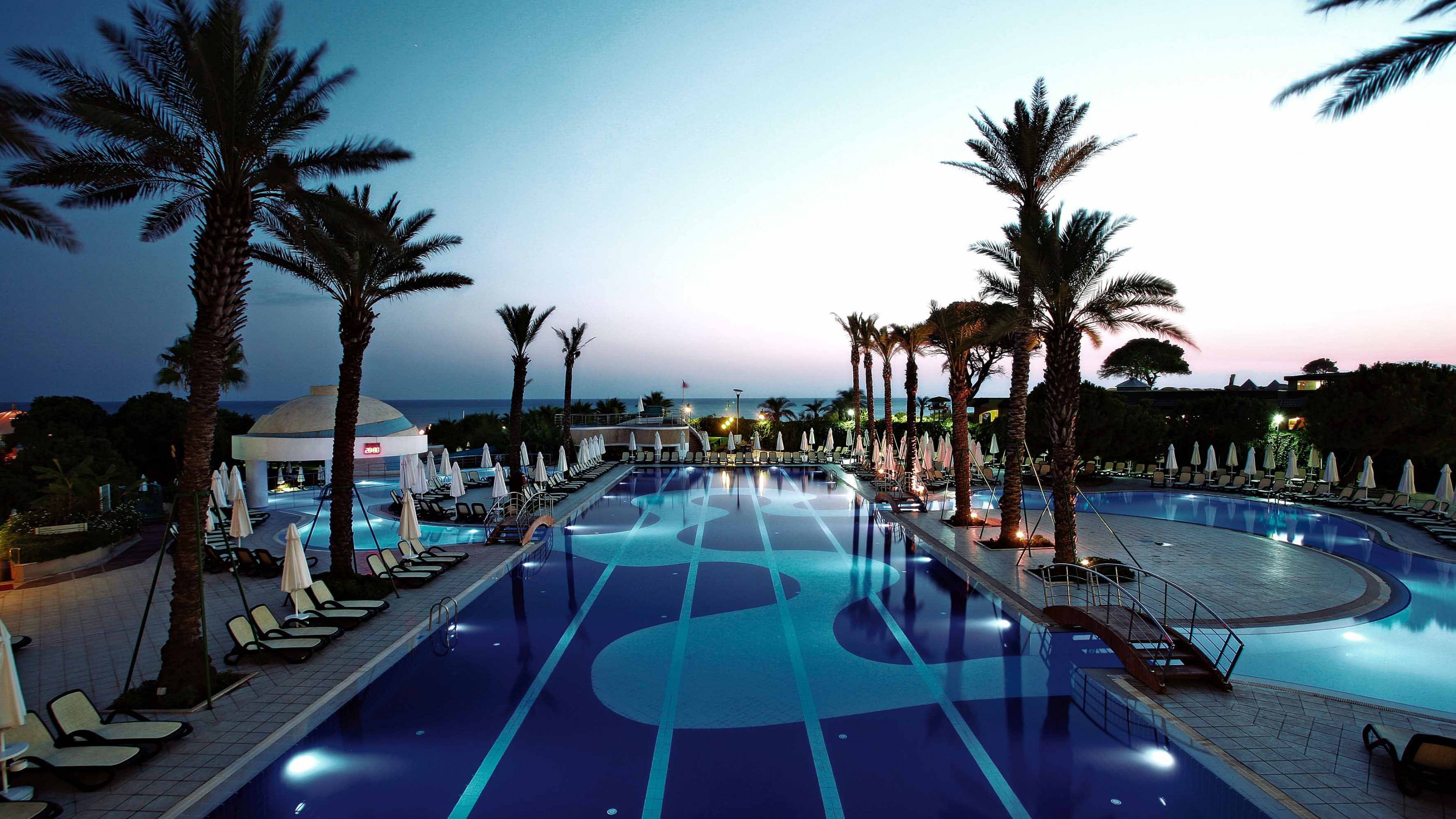 resort, pool, view, sunbed, travel, ground, 4K, top, The best hotel pools 2017, Limak Atlantis De Luxe Hotel, vacation, palms, blue, tourism, HD Wallpaper