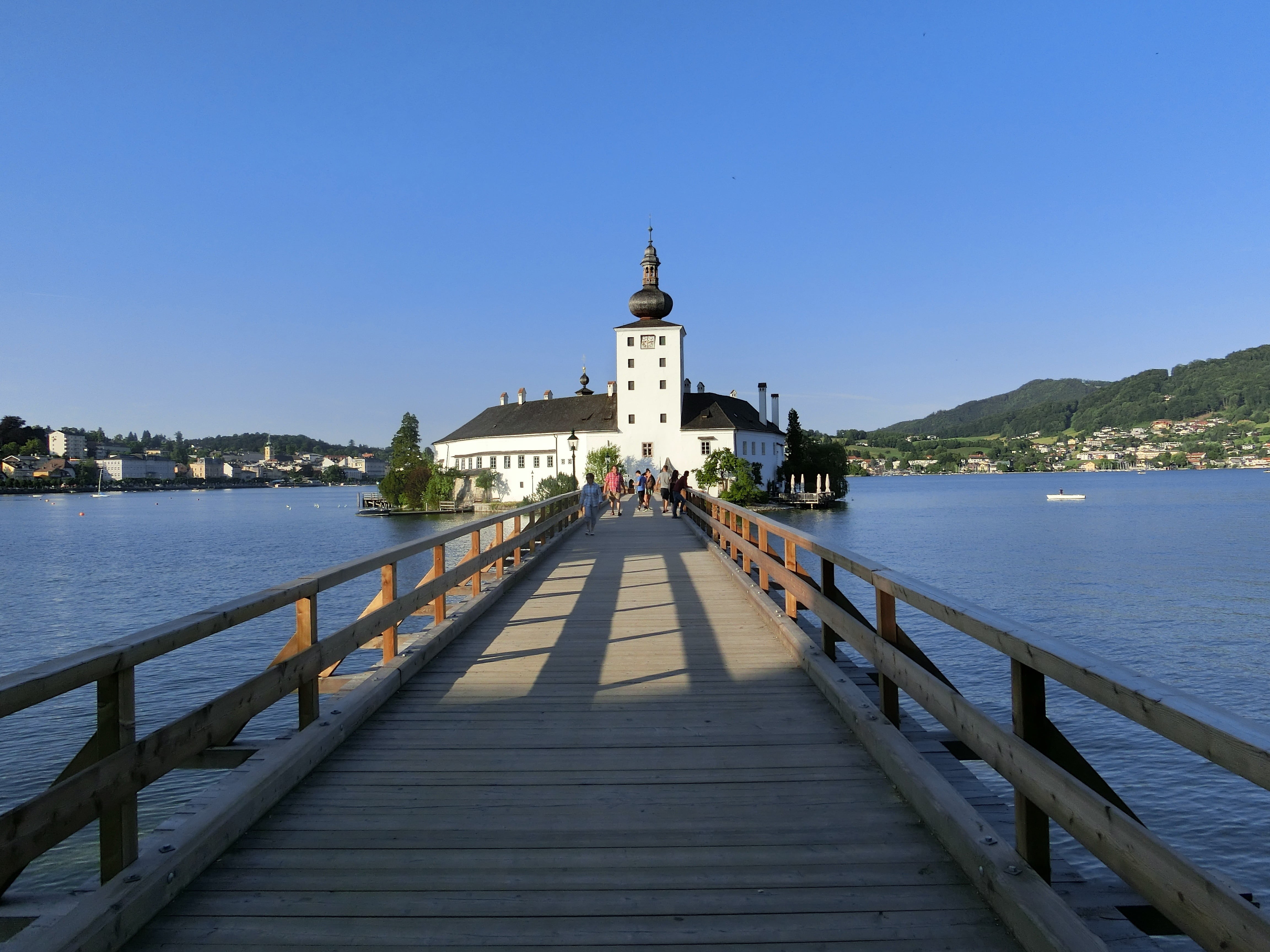 the way forward, gmunden, wood paneling, clear sky, no people, blue, 4K, web, water, building exterior, outdoors, day, lake, diminishing perspective, austria, HD Wallpaper