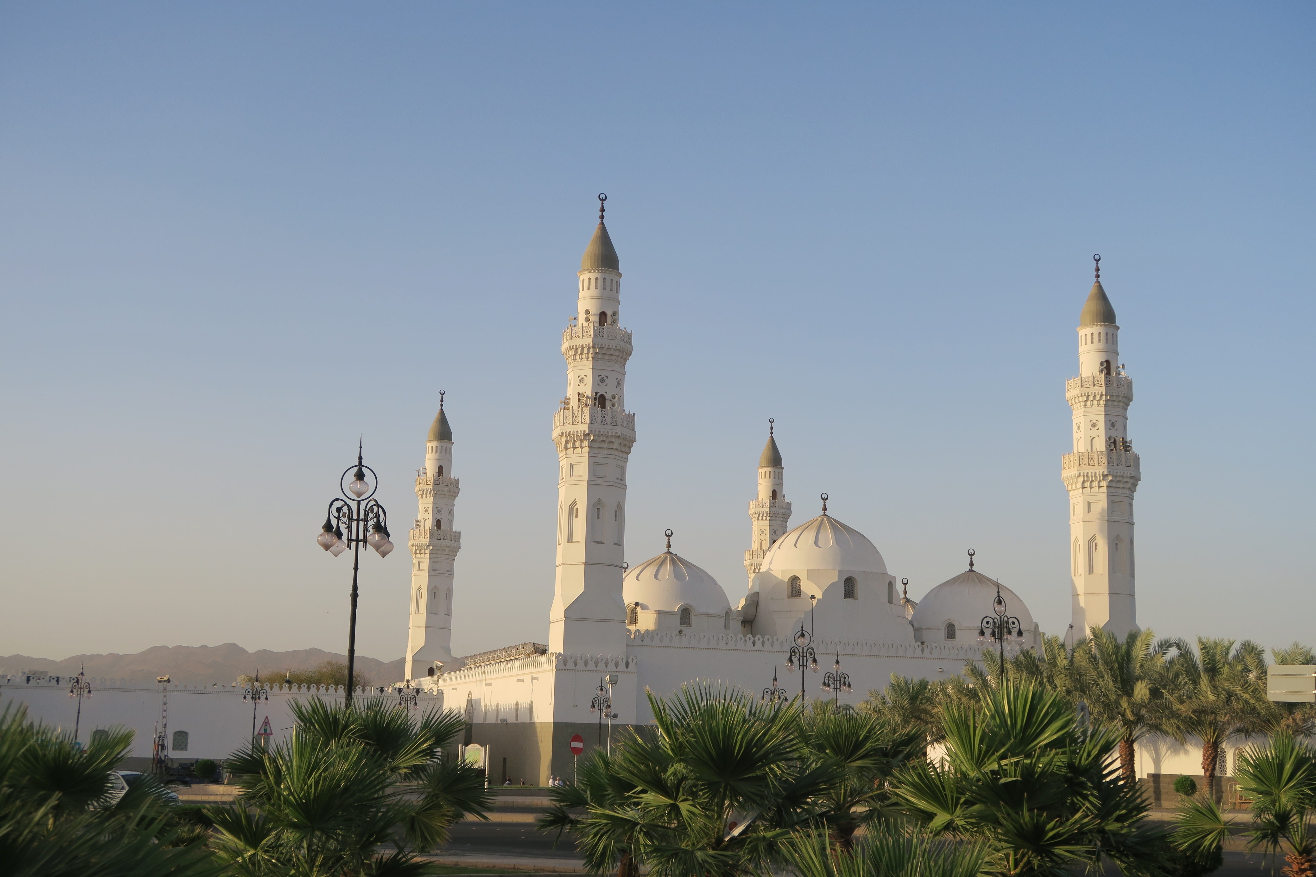 sky, nature, cuba, dome, city, mosque, tourism, near, place of worship, masjid, travel, tree, water, belief, 5K, architecture, built structure, spirituality, HD Wallpaper