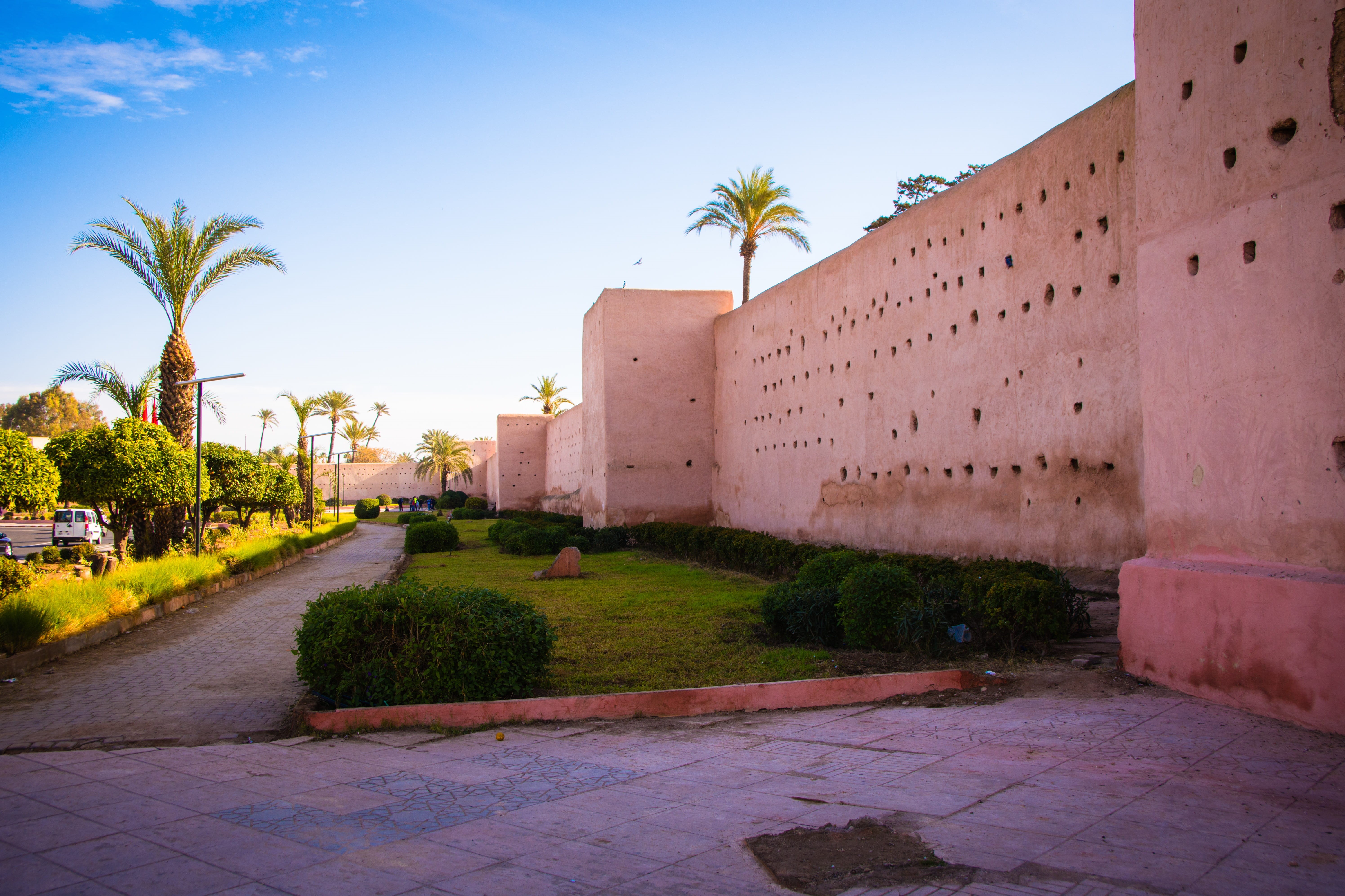 travel, medina, mosque, clear sky, pathway, footpath, arab, building exterior, outdoors, palm tree, culture, building, fna, 5K, built structure, moroccan, HD Wallpaper