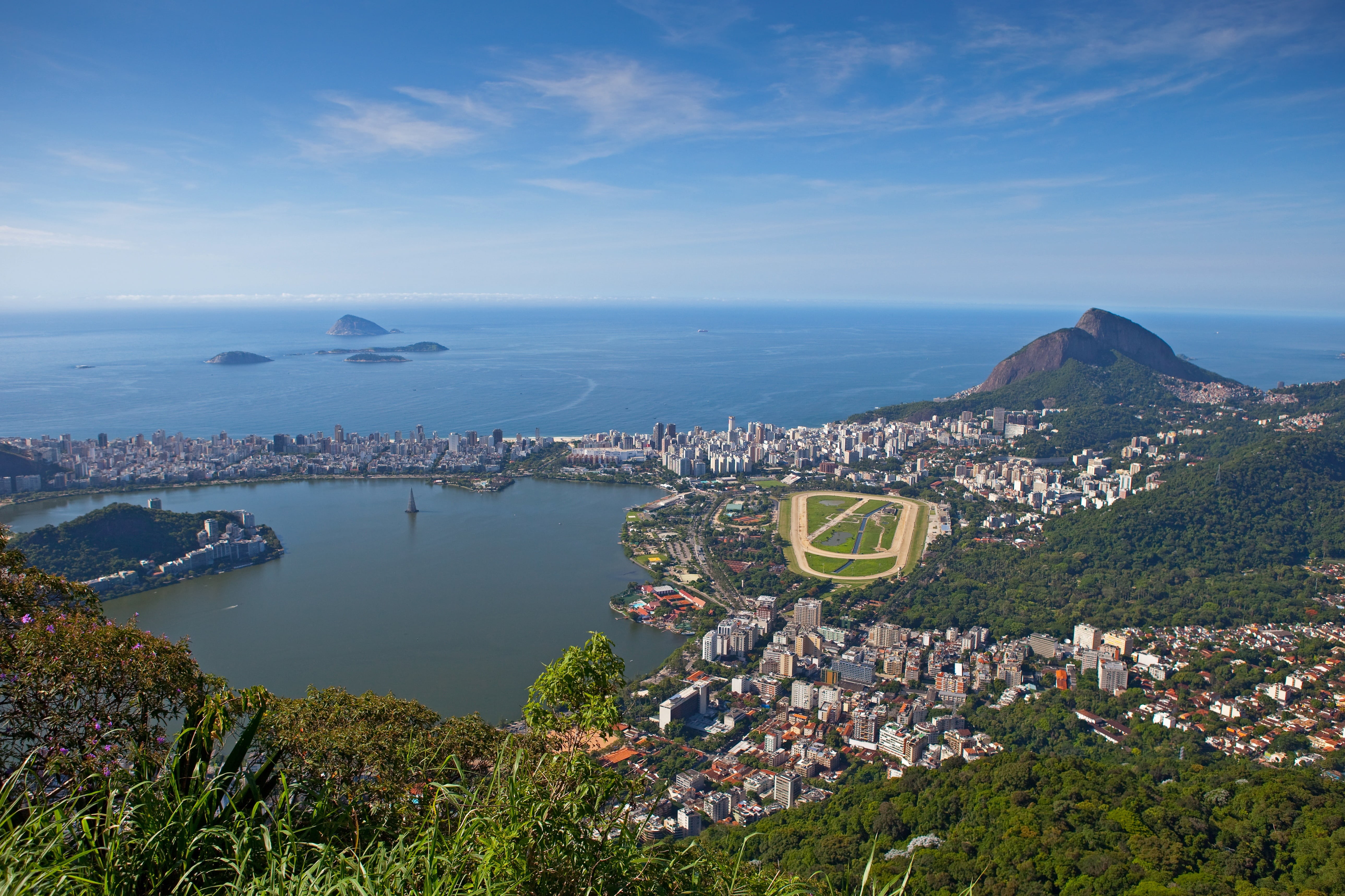 outdoors, scenics, transportation, cloud - sky, text, rio de janeiro, nature, buildings, cityscape, gávea, water, city, body, sky, sea, lagoa rodrigo de freitas, HD Wallpaper