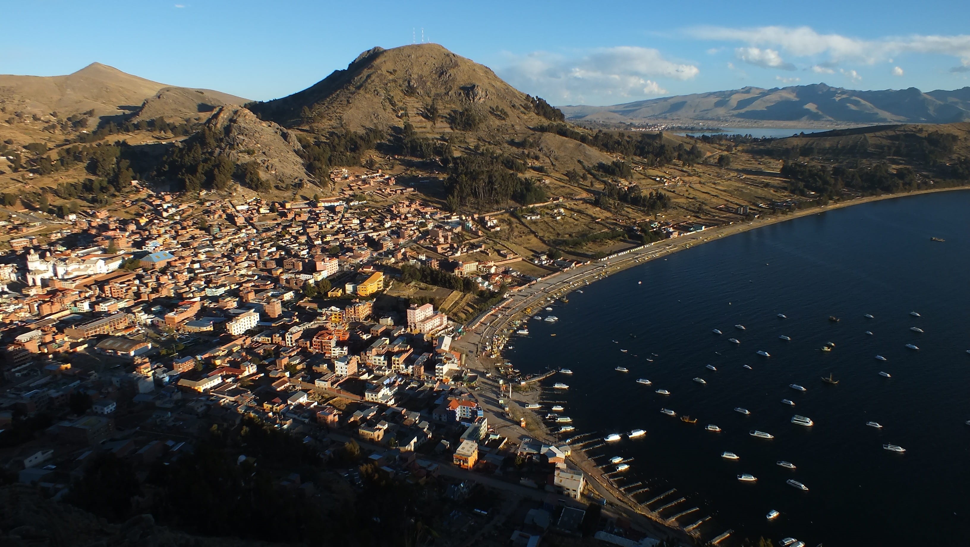 Copacabana, cityscape, city, building, 2K, nature, architecture, lake, cloud - sky, bolivia, water, mountain, building exterior, built structure, high angle view, HD Wallpaper