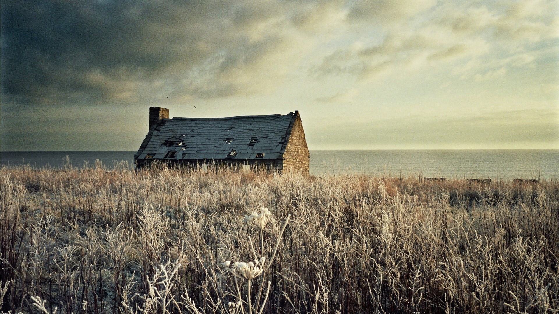 coast, brown, scenics - nature, winter, clouds, sky, 1080P, land, building exterior, nature, cloud - sky, field, outdoors, ruin, plant, no people, beauty in nature, HD Wallpaper