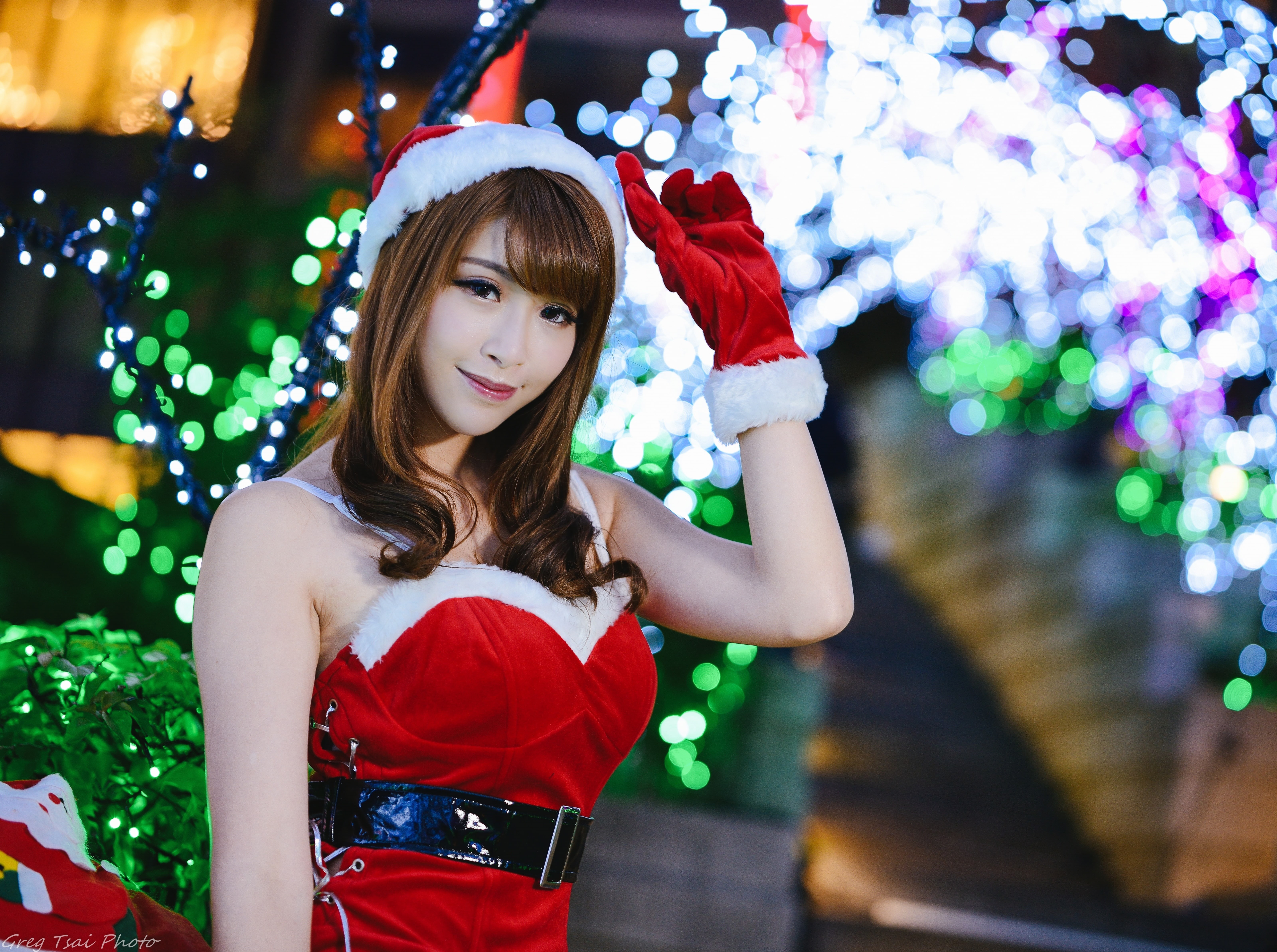 Woman, three quarter length, leisure activity, Asian, lillian, Xmas, SantaDress, Beauty, 5K, Cute, women, Night, Girl, Celebration, bokeh, focus on foreground, HD Wallpaper