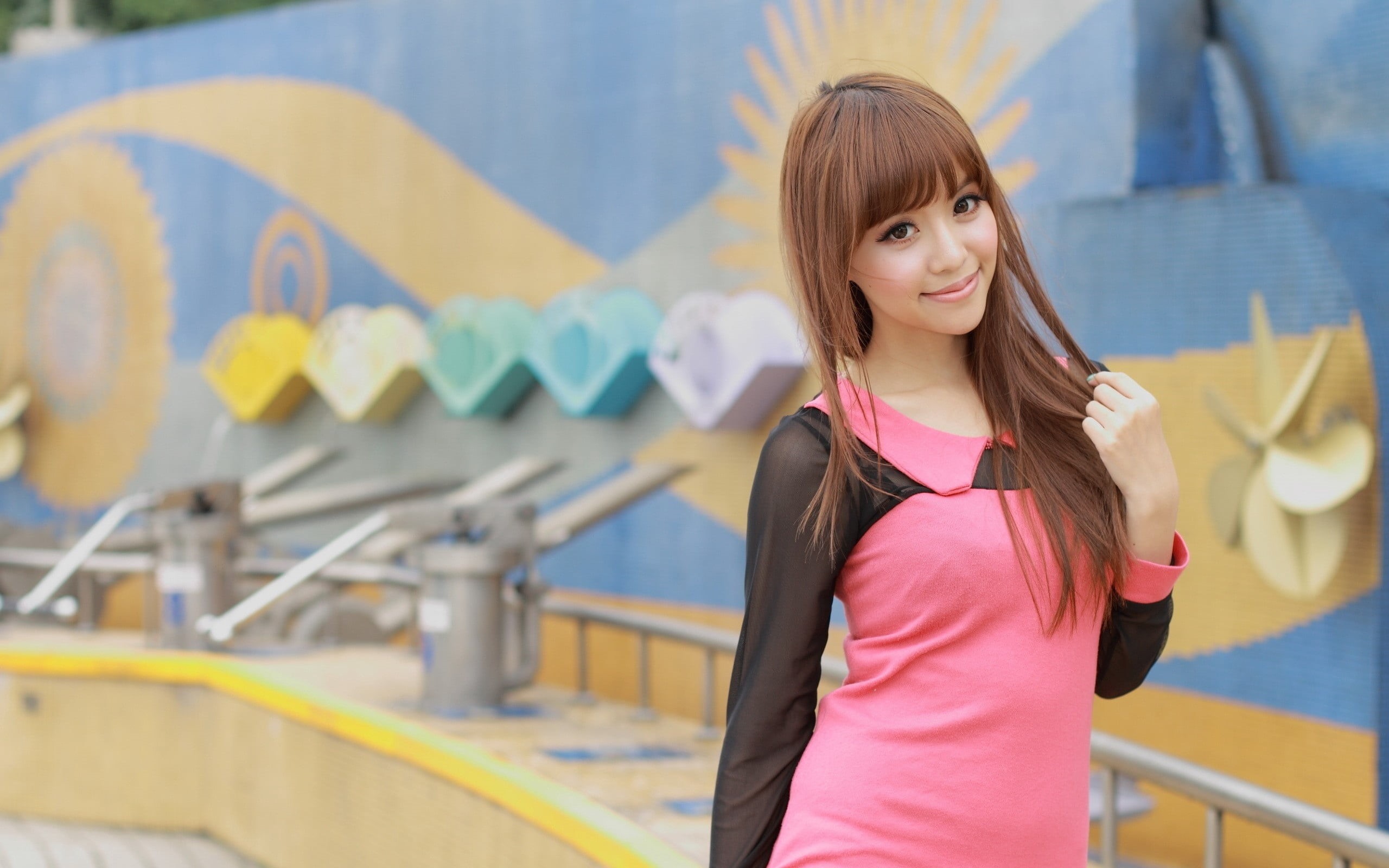 casual clothing, black, outdoors, hairstyle, sport, adult, people, sleeved, young Adult, asian Ethnicity, asian and Indian Ethnicities, standing, happiness, HD Wallpaper