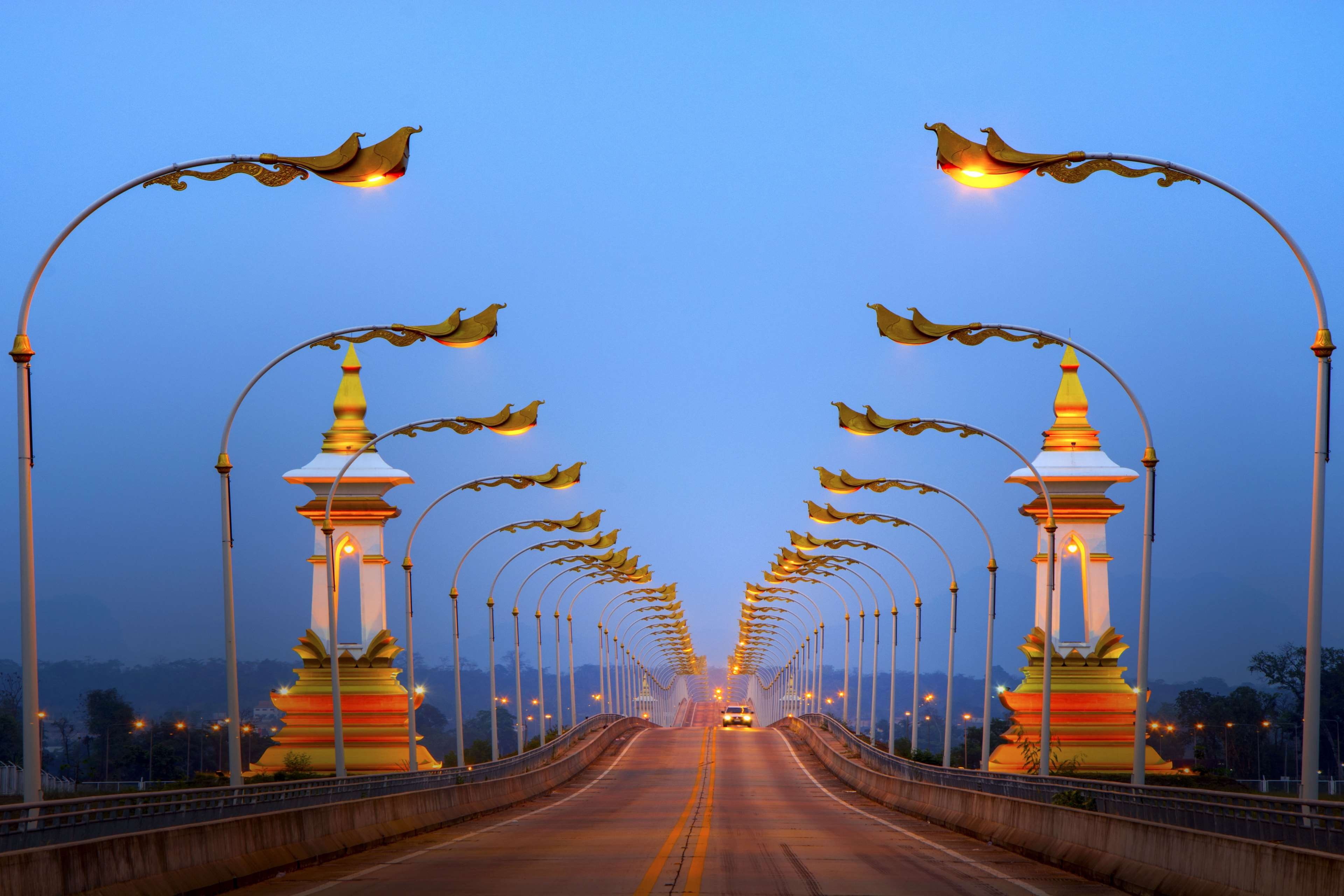 illuminated, clear sky, outdoors, blue, friendship, 4K, bridge, prosper said the, connection, architecture, motion, the way forward, road, direction, street light, HD Wallpaper