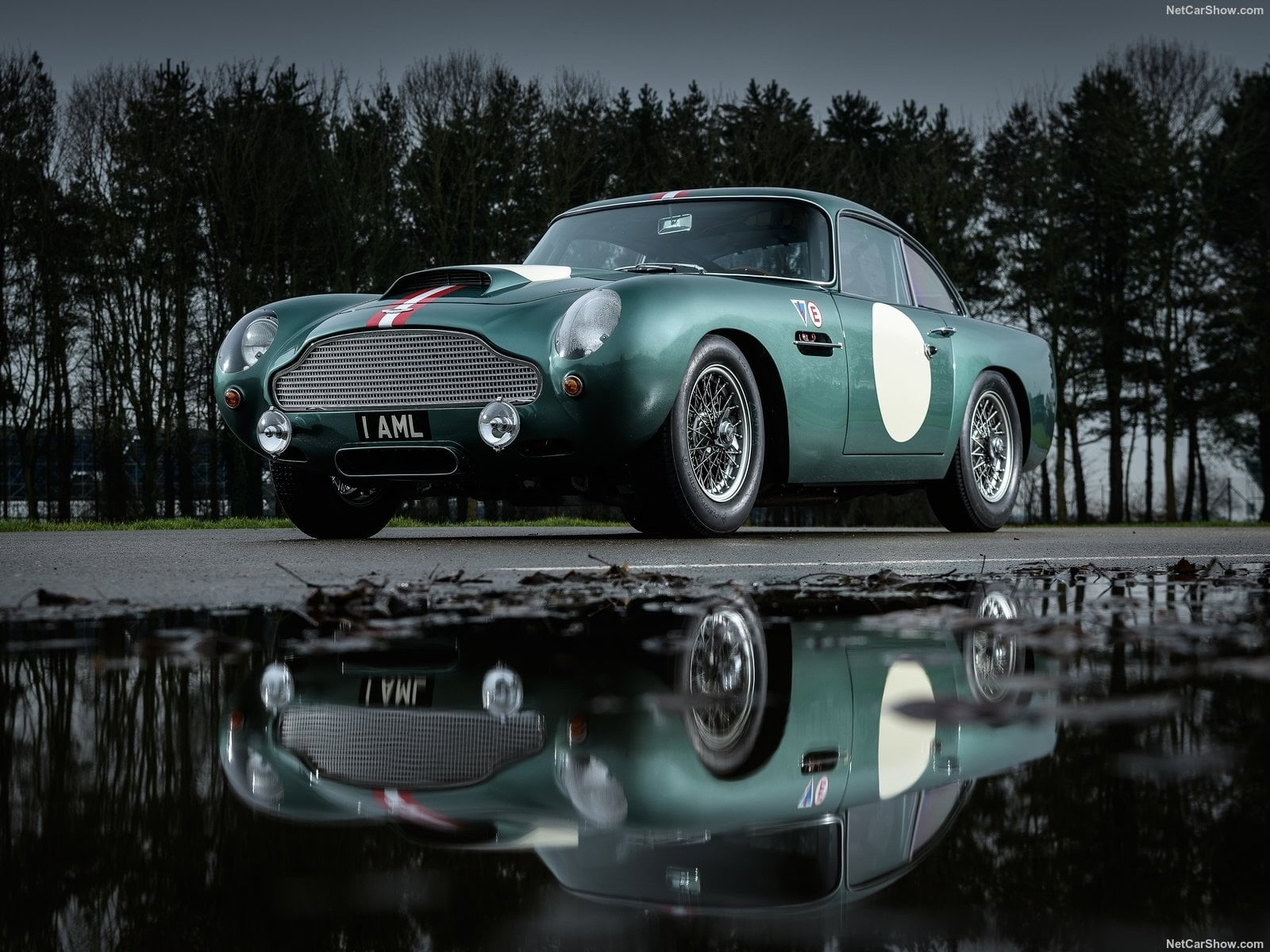 mode of transportation, 720P, stationary, nature, retro styled, no people, car, reflection, land vehicle, day, outdoors, tree, plant, lake, waterfront, HD Wallpaper