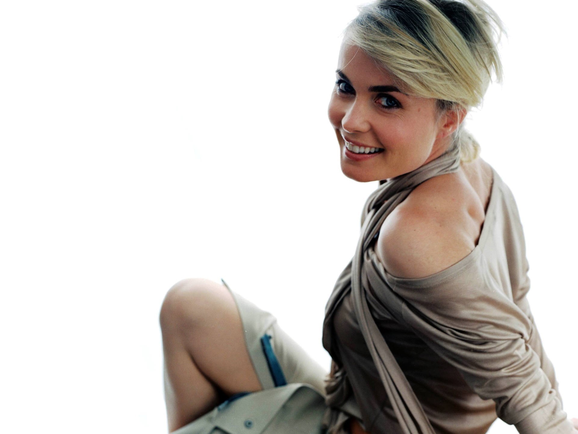 1080P, mitchell, radha, women, actress, HD Wallpaper