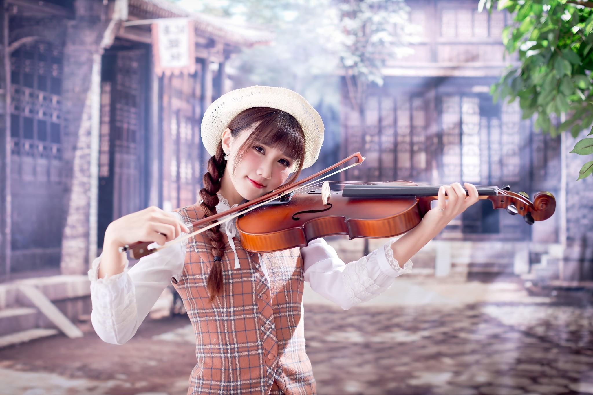 artist, looking at viewer, holding, one person, brunette, musical instrument, braids, women, child, string instrument, Asian, violinist, women with hats, HD Wallpaper