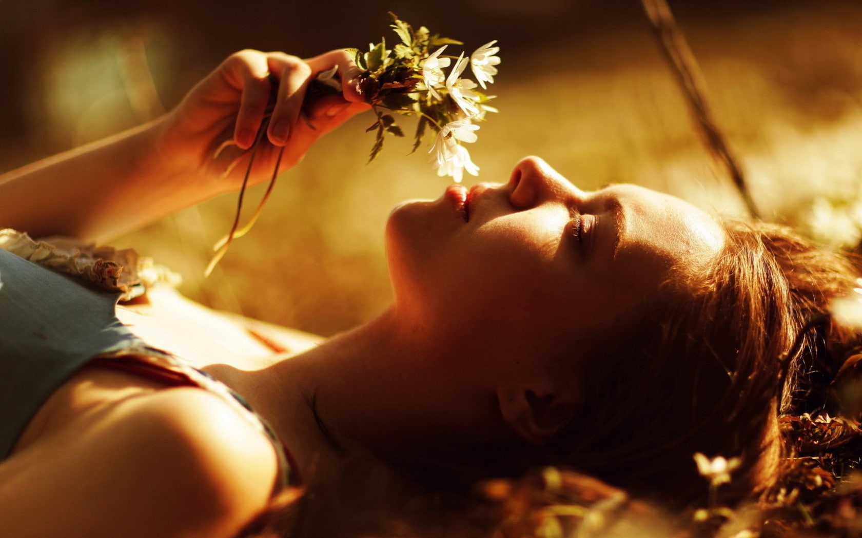 lying, beautyful, girl, flowers, 720P, woman, leaves, HD Wallpaper