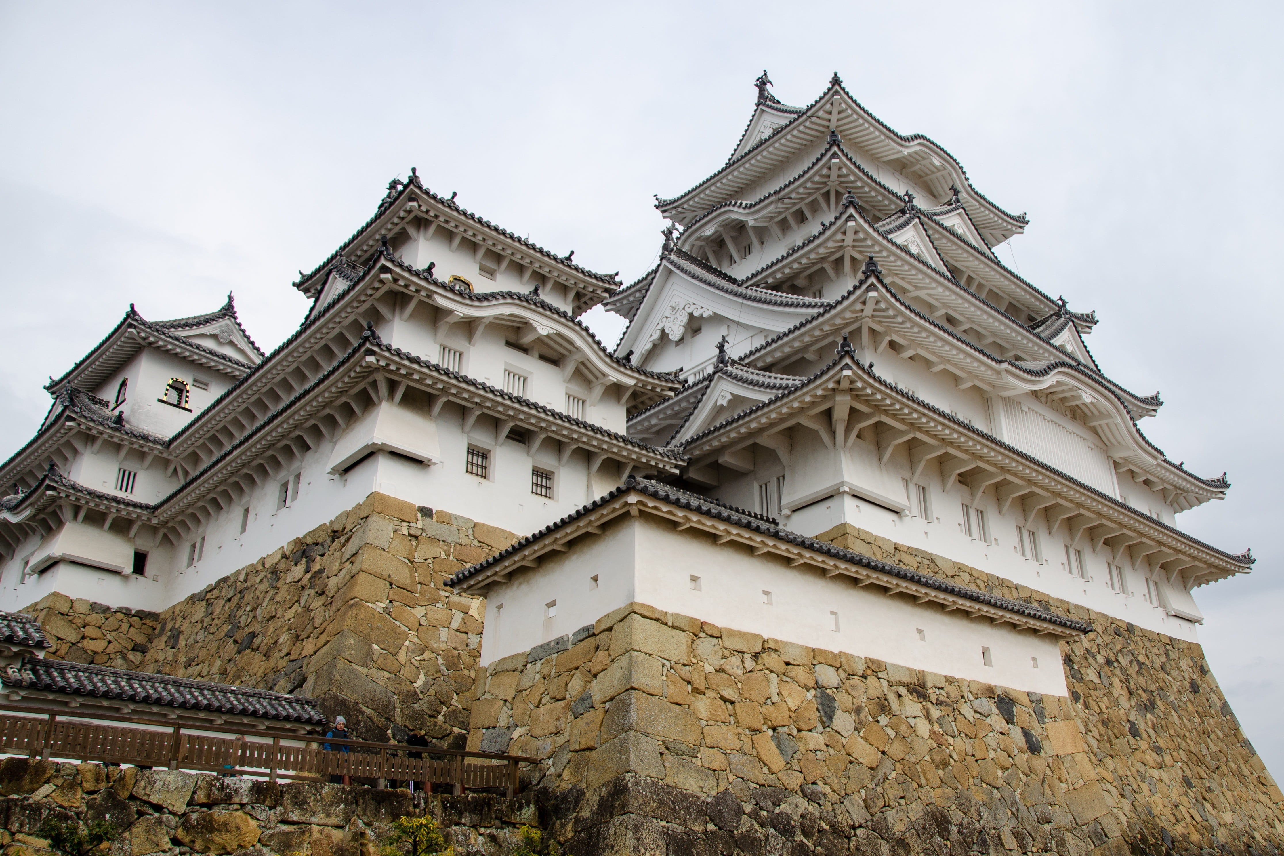 roofing, white egret, religion, cloud - sky, historic, himeji, japan, building exterior, nature, built structure, tourism, history, castle, spirituality, HD Wallpaper