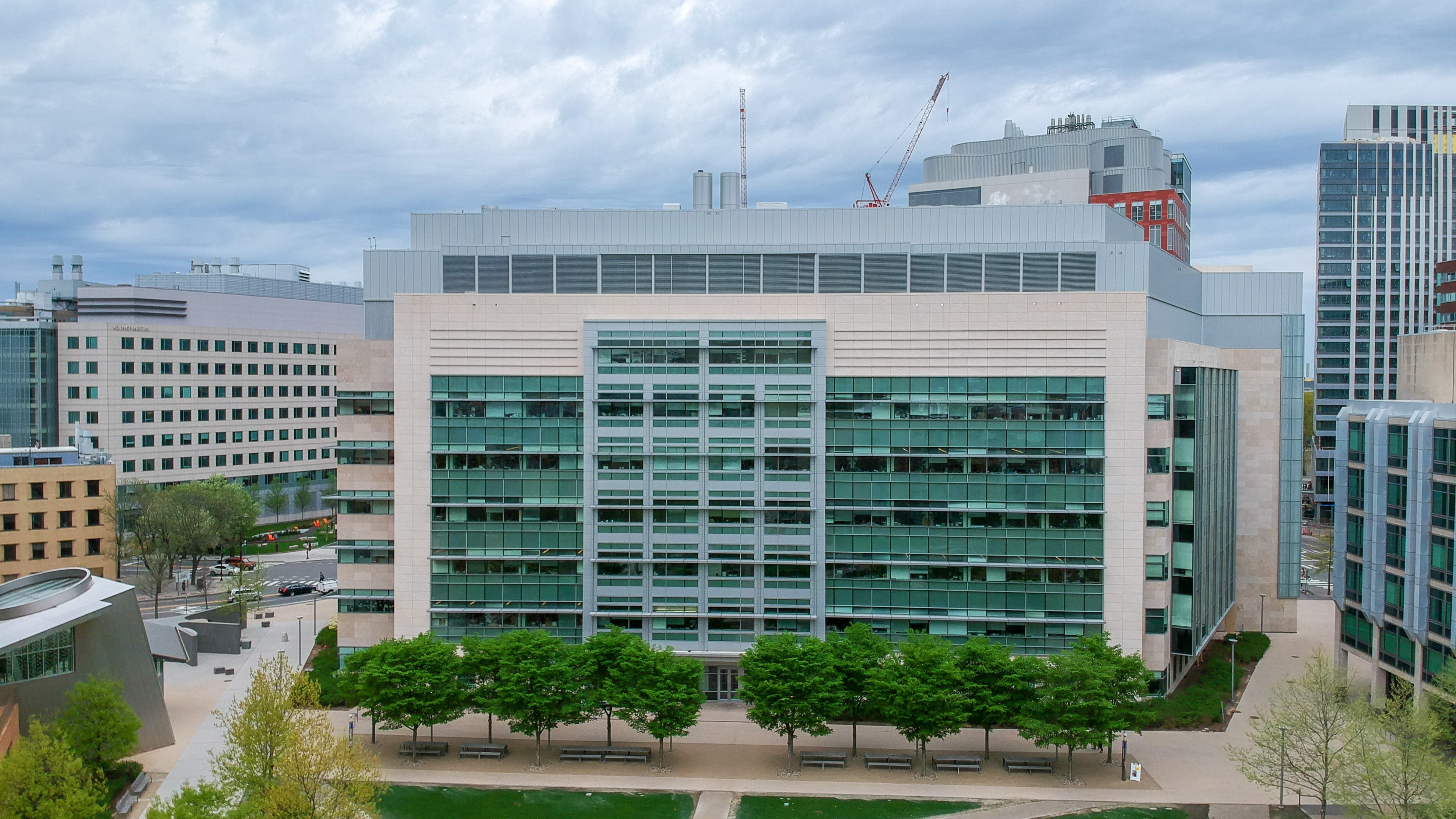 office building exterior, city life, united states, research institute, cambridge, day, mit, massachusetts institute of technology, city, industry, built structure, HD Wallpaper