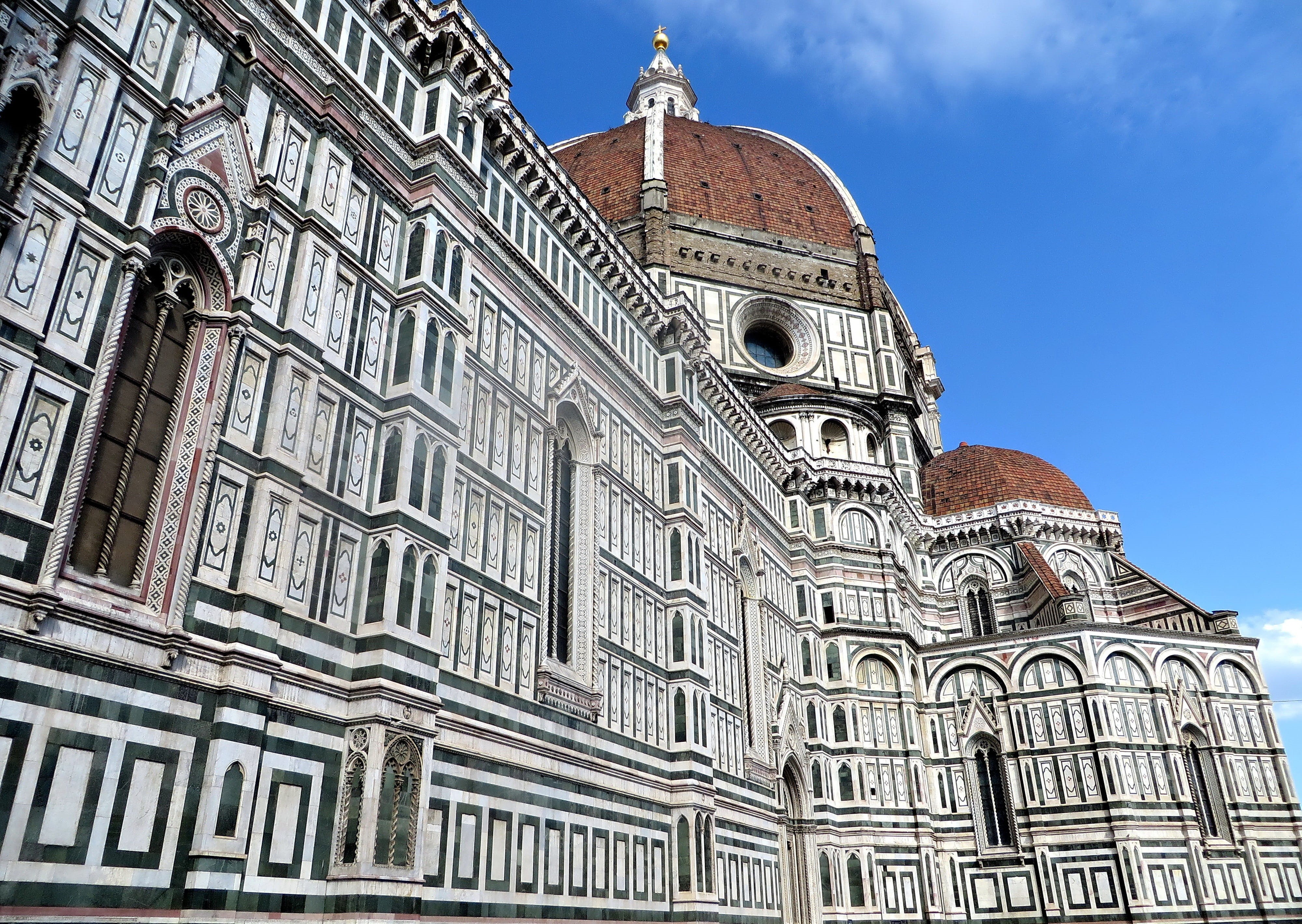 basilica, city, religious, day, travel destinations, belief, historic, no people, gothic style, building, low angle view, the past, sky, concrete, european, HD Wallpaper
