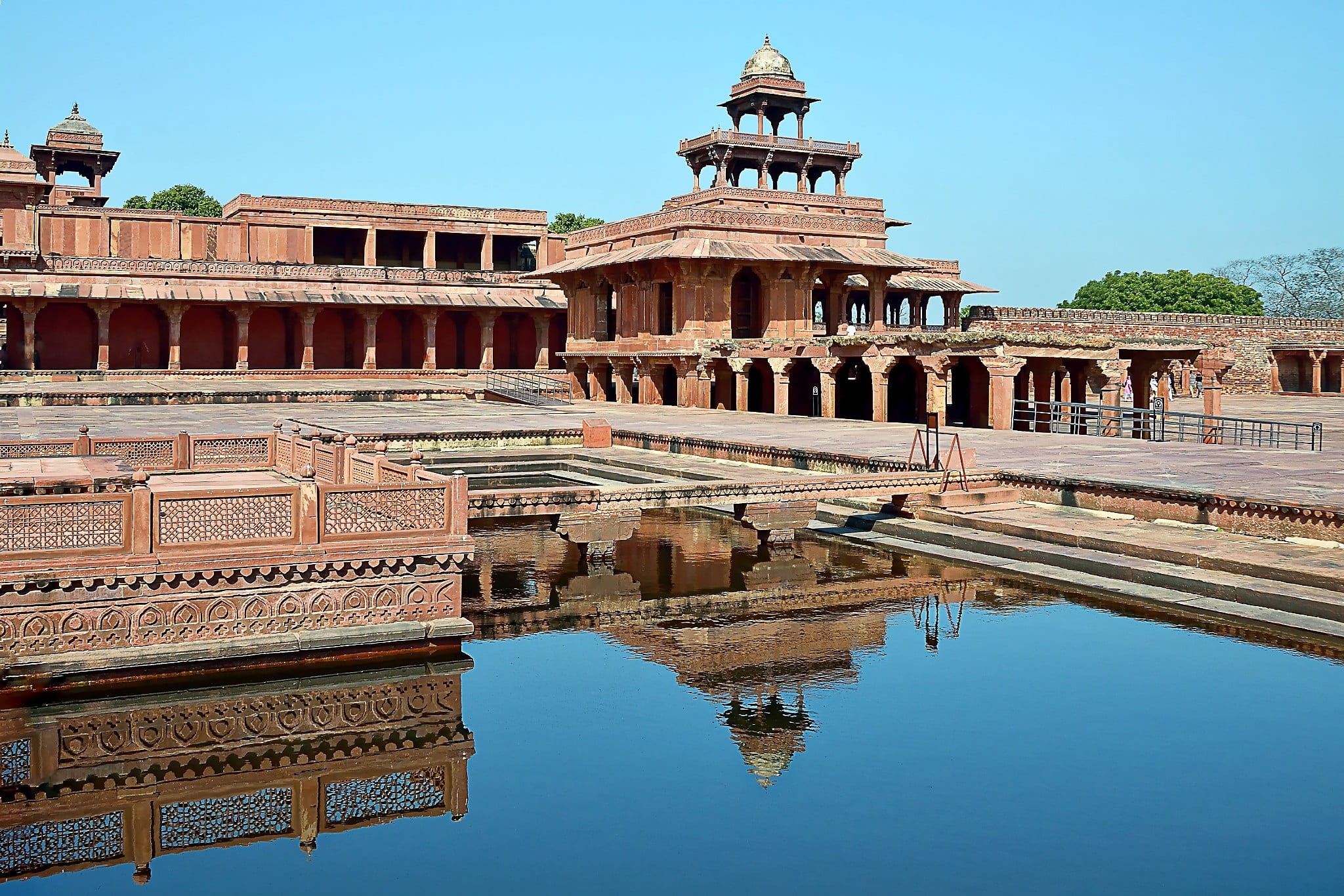 architecture, ancient, no people, water, blue, built structure, outdoors, sky, belief, tourism, 1080P, history, clear sky, india, day, travel, waters, HD Wallpaper