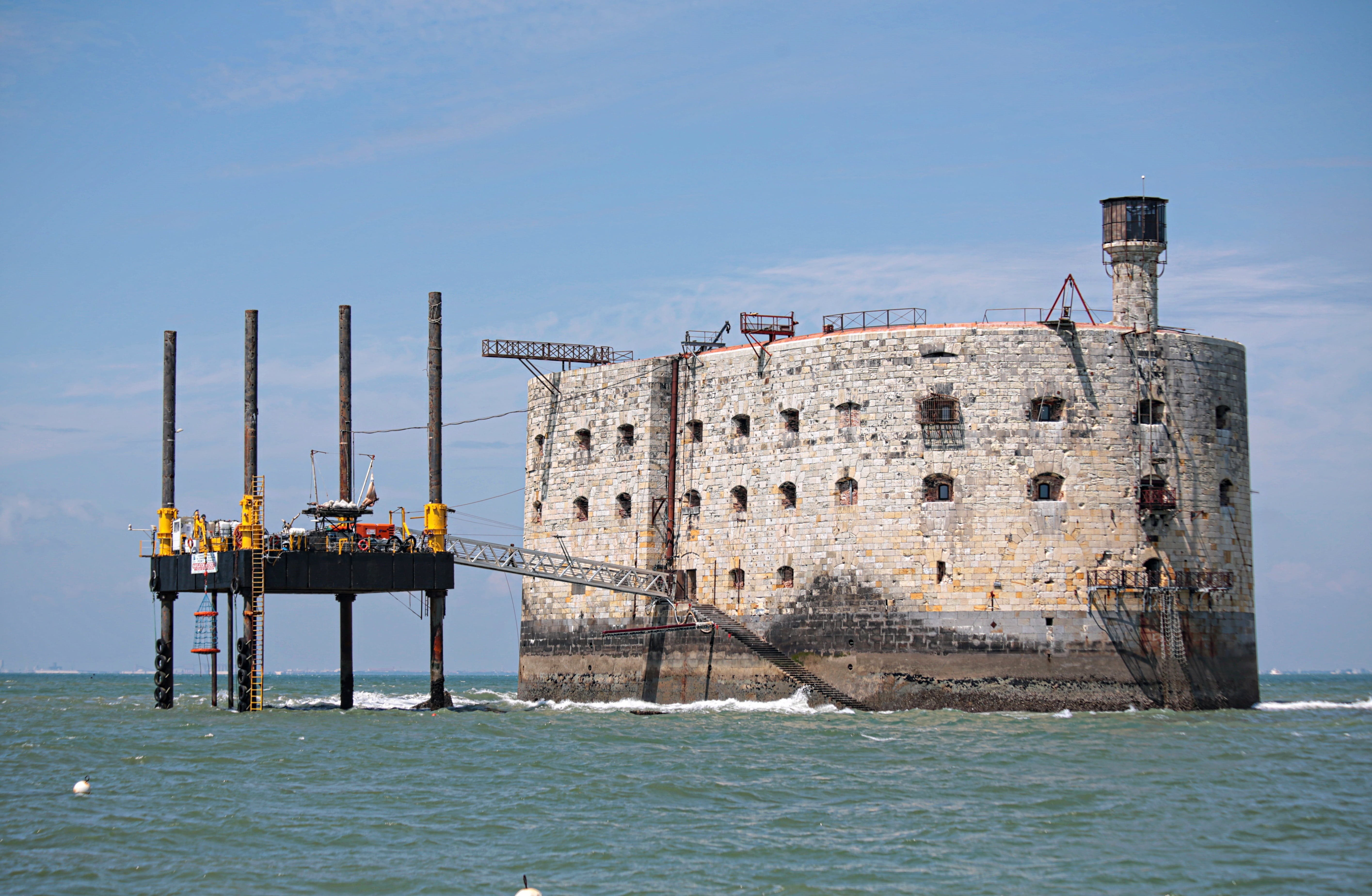 industry, 5K, france, blue, outdoors, oil industry, architecture, fuel and power generation, waterfront, fortification, fort boyard, water, built structure, HD Wallpaper
