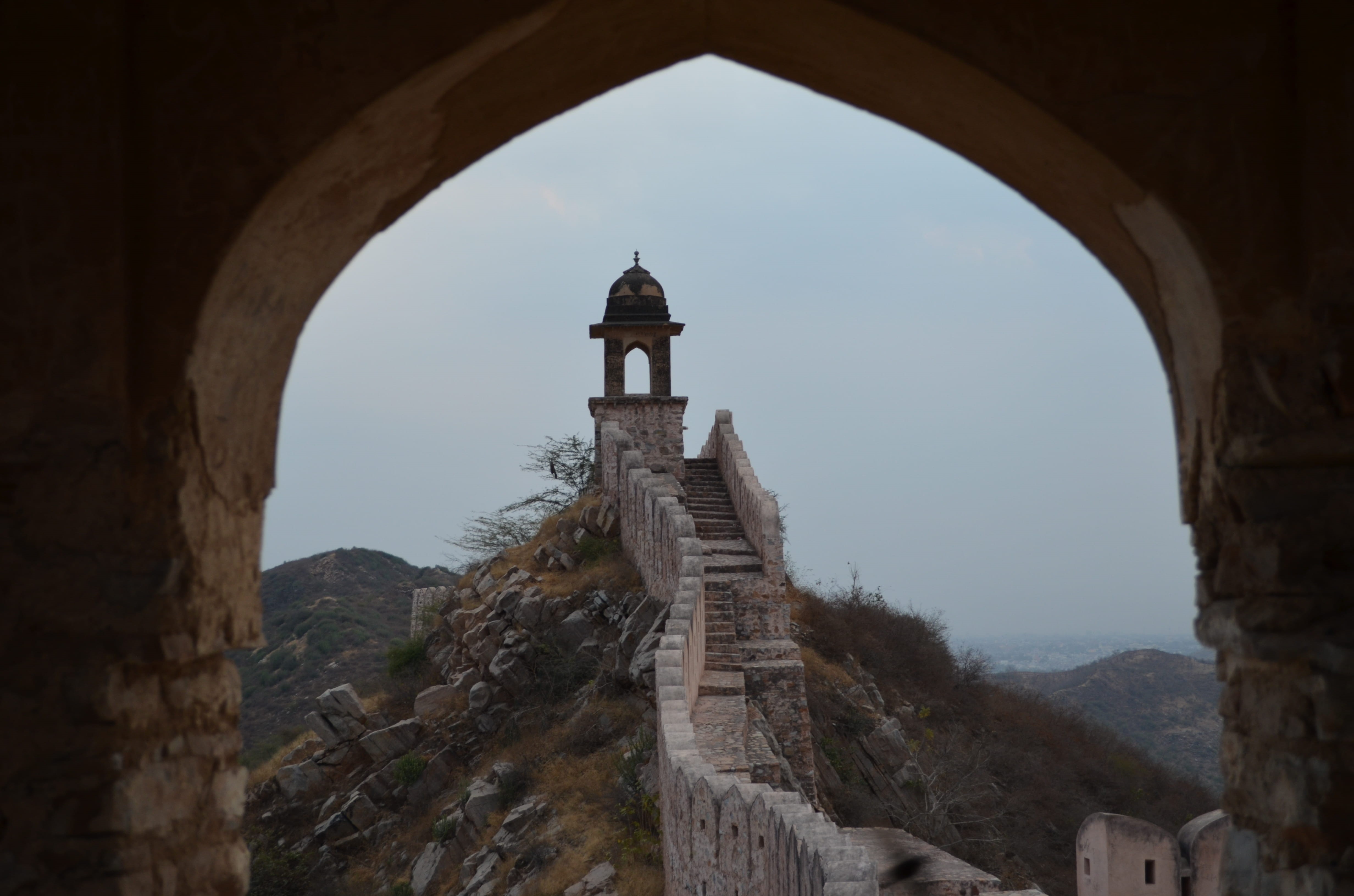 outdoors, ancient civilization, place of worship, sky, building, amer, rubble, travel destinations, no people, mountain, religion, castle, arch, tower, HD Wallpaper
