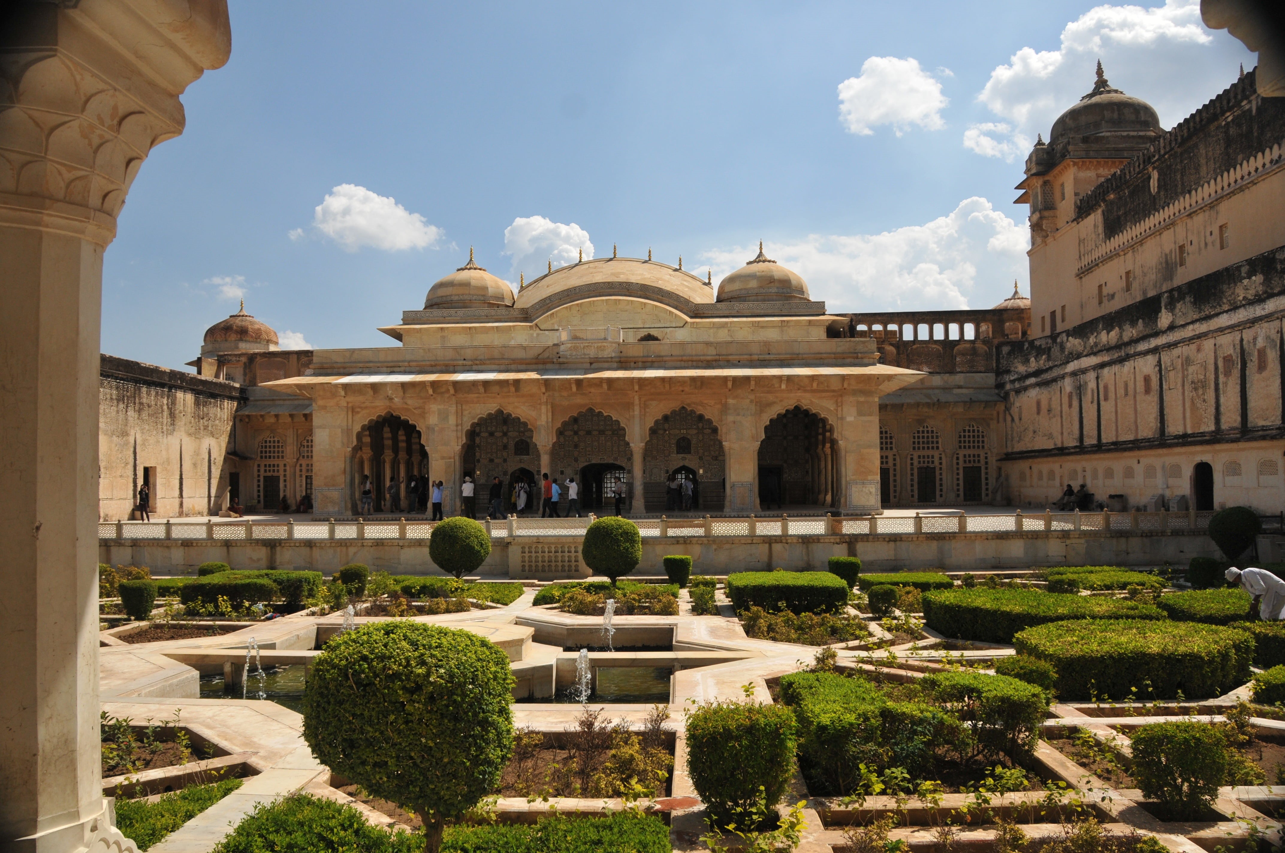 outdoors, architectural column, formal garden, building exterior, sky, jaipur, 4K, building, architecture, cloud - sky, unesco, shila devi, arch, travel, HD Wallpaper
