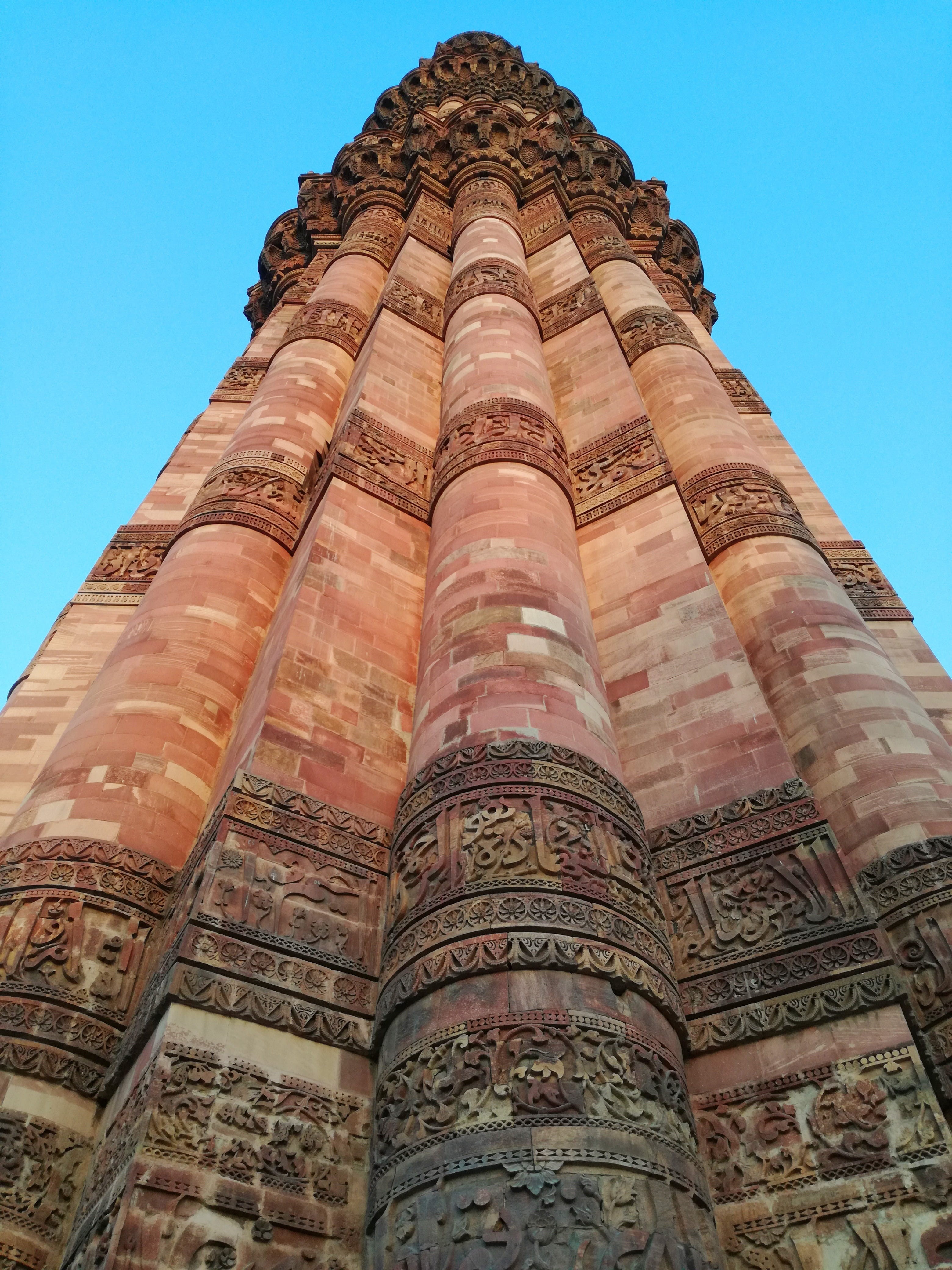 religion, building exterior, built structure, historic, monument, the past, clear sky, ancient, architecture, day, no people, 4K, tourism, architectural column, Phone HD Wallpaper